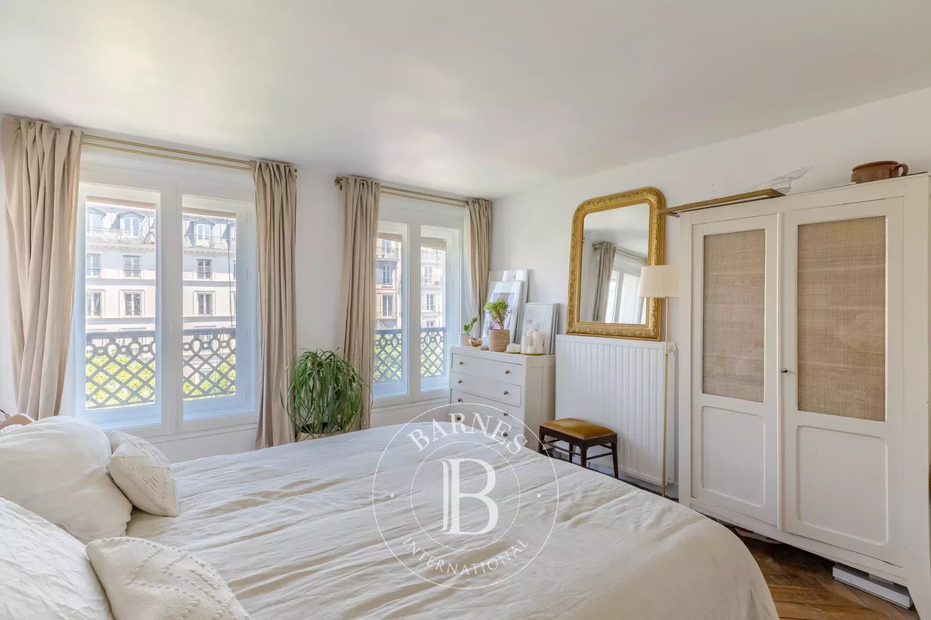 Daire Paris 3ème - picture 15