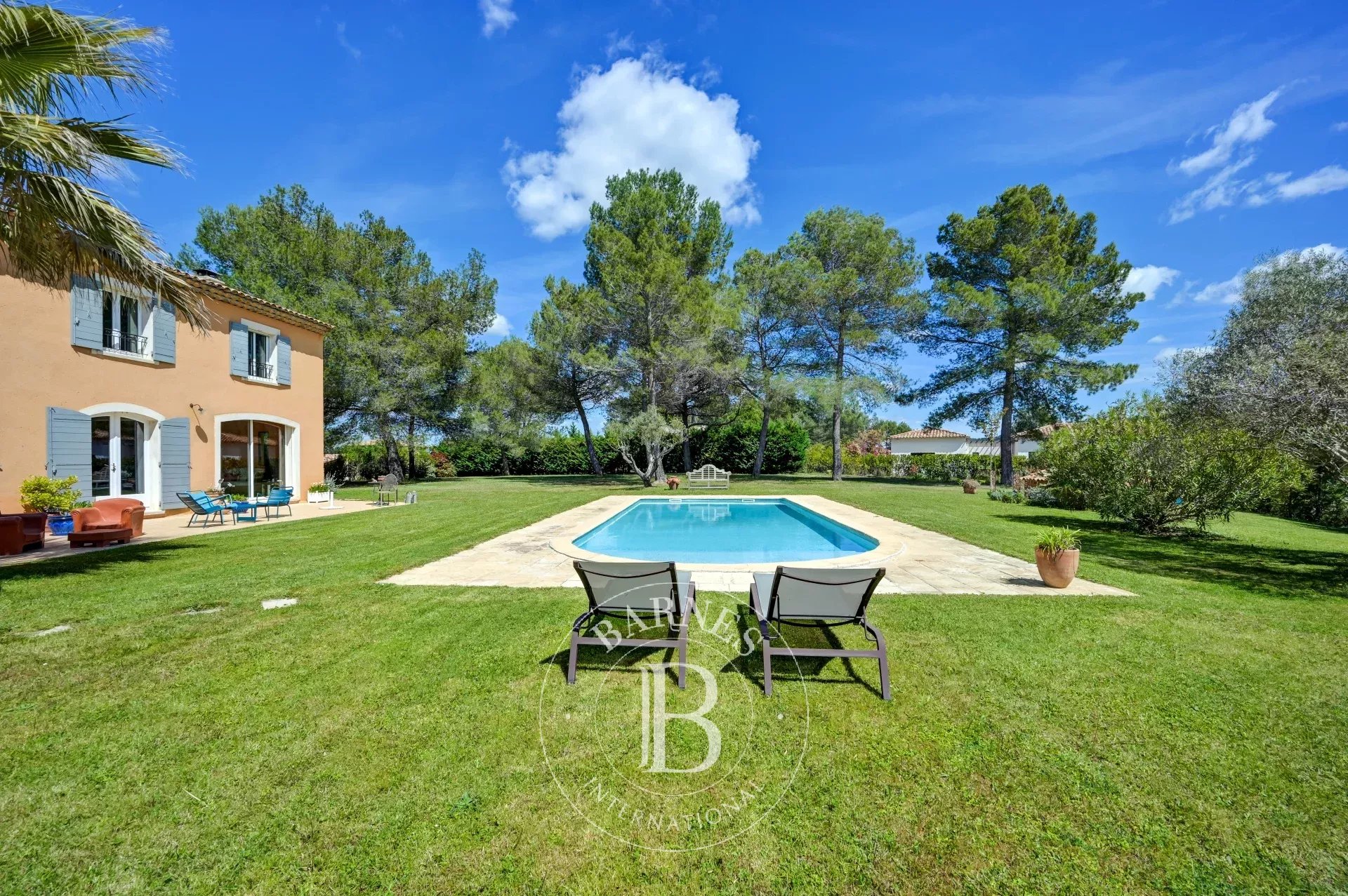 NORTH AIX EN PROVENCE-2400 SQFT HOUSE-4 BEDROOMSSWIMMING POOL - picture 19