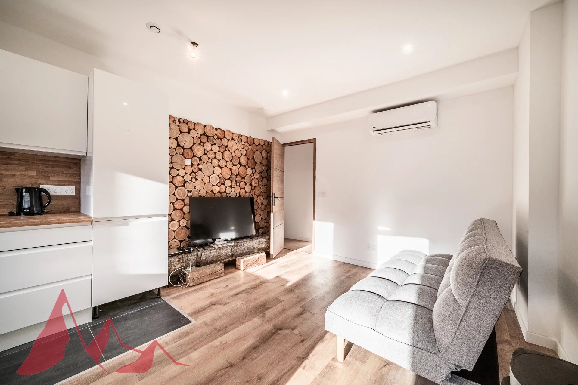 Agence immobilière de 