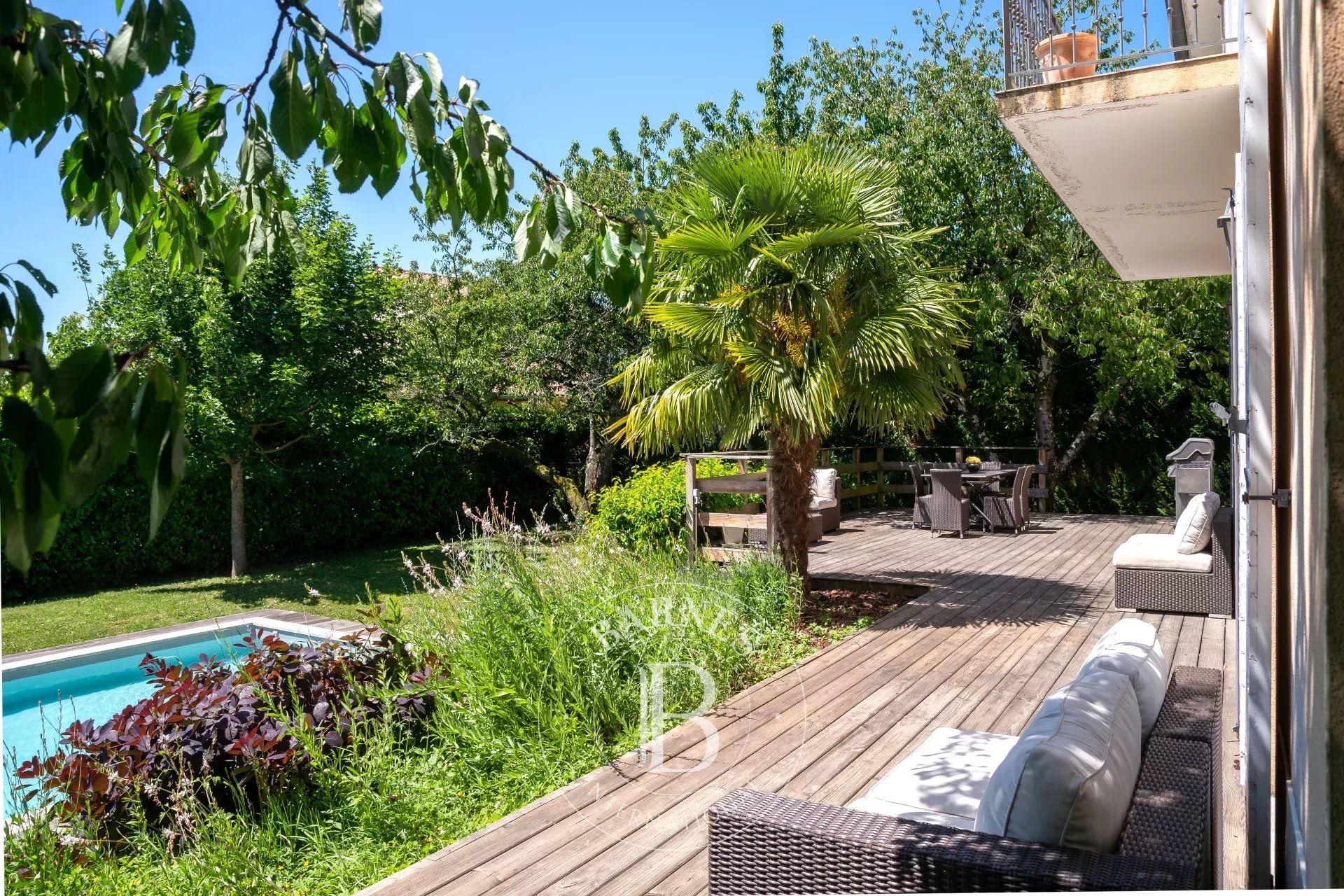 Ev Collonges-au-Mont-d'Or