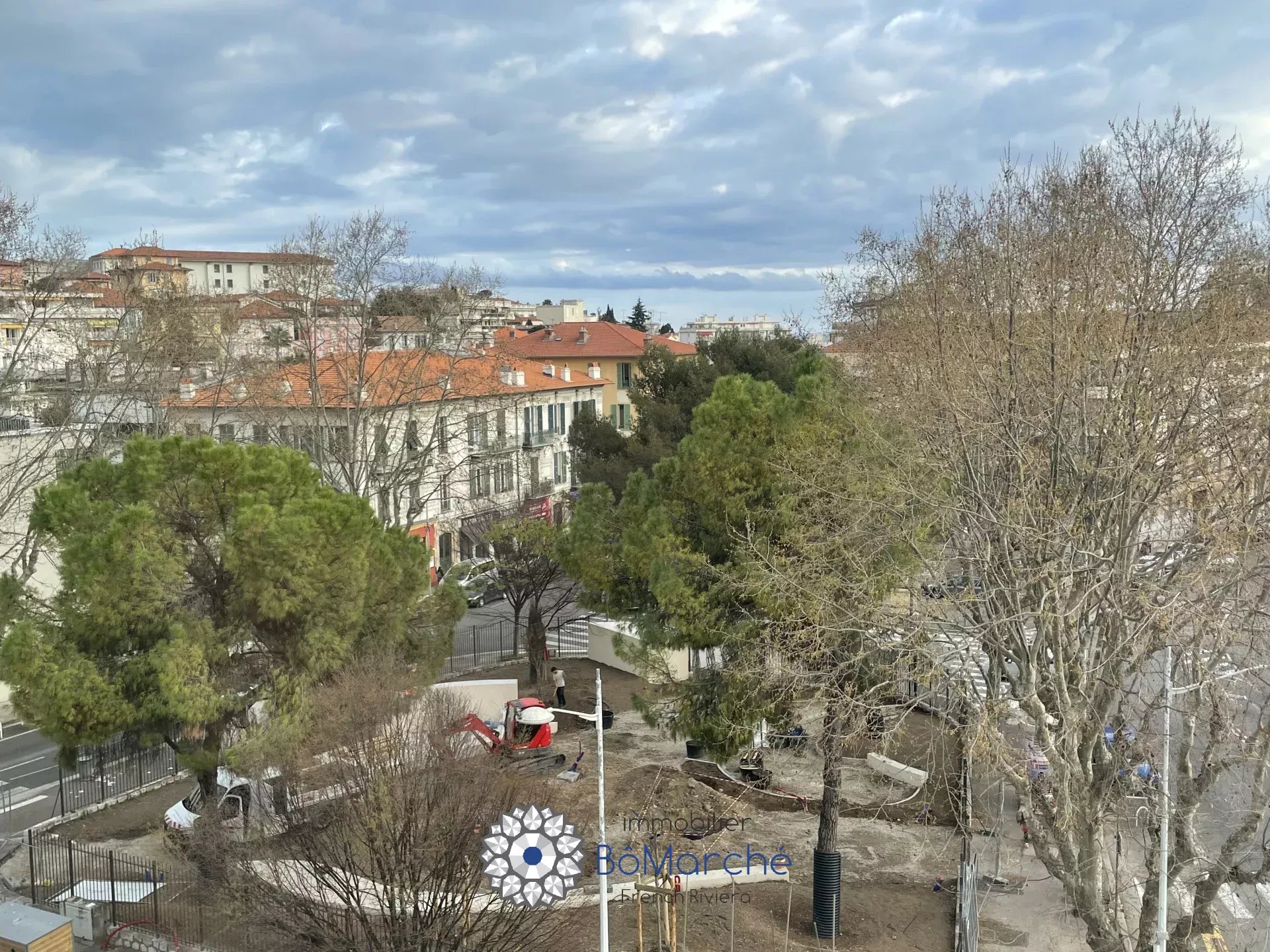 Agence immobilière de 