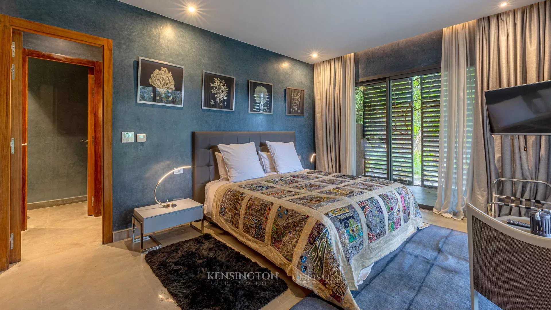 5 Bedroom Villa/Townhouse's Image 47