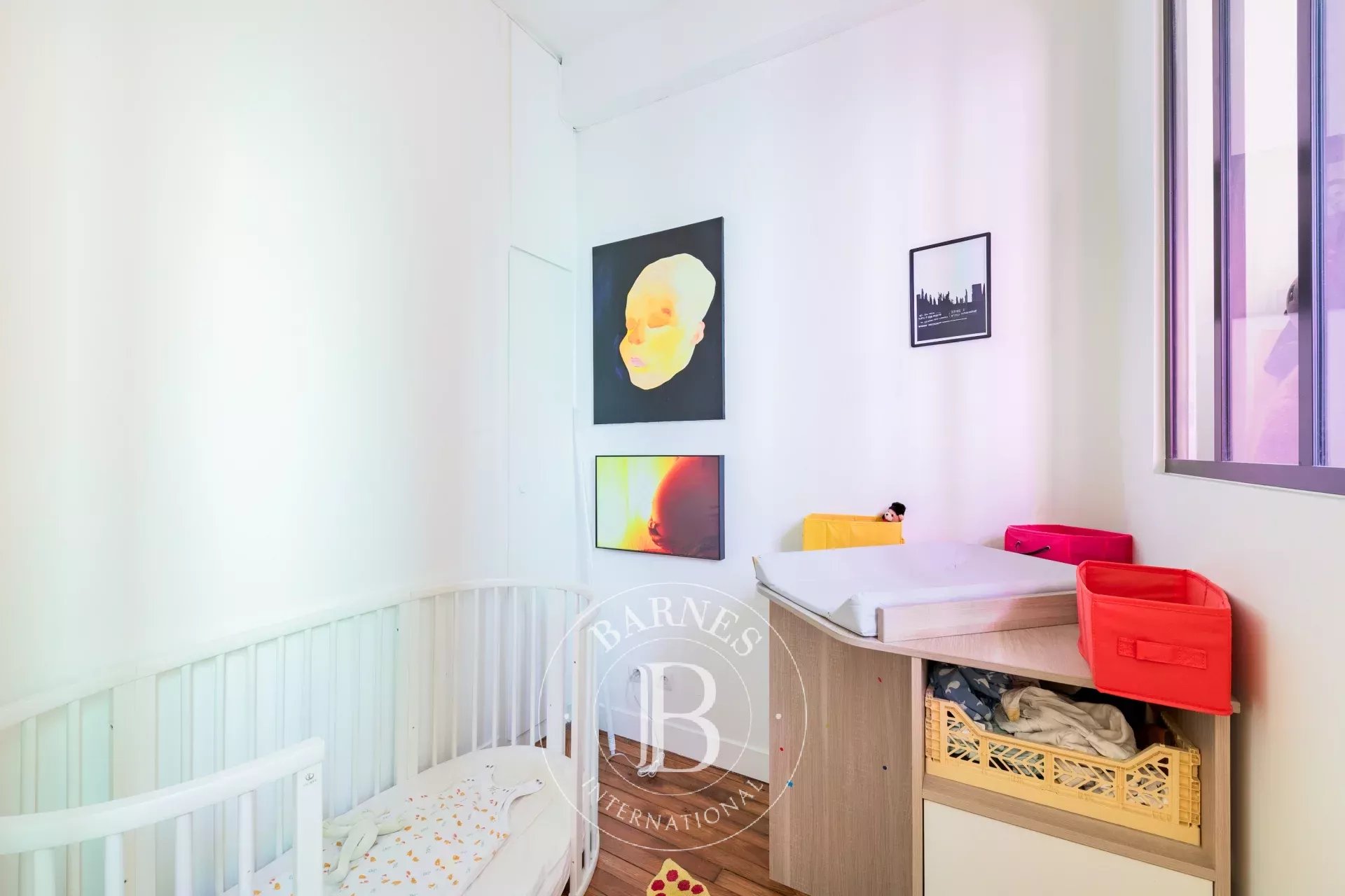 Daire Paris 3ème - picture 10