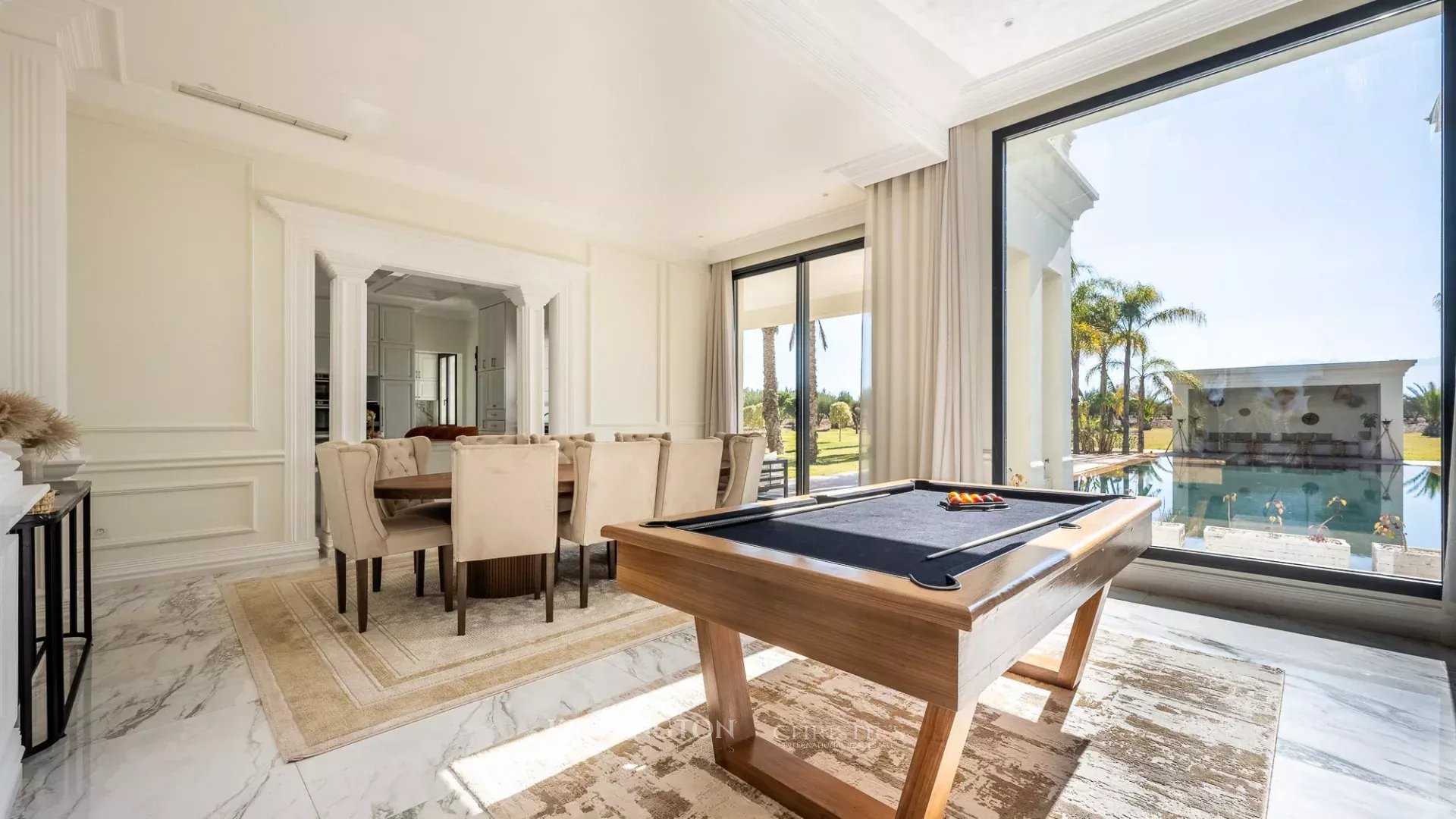 5 Bedroom Villa/Townhouse's Image 18