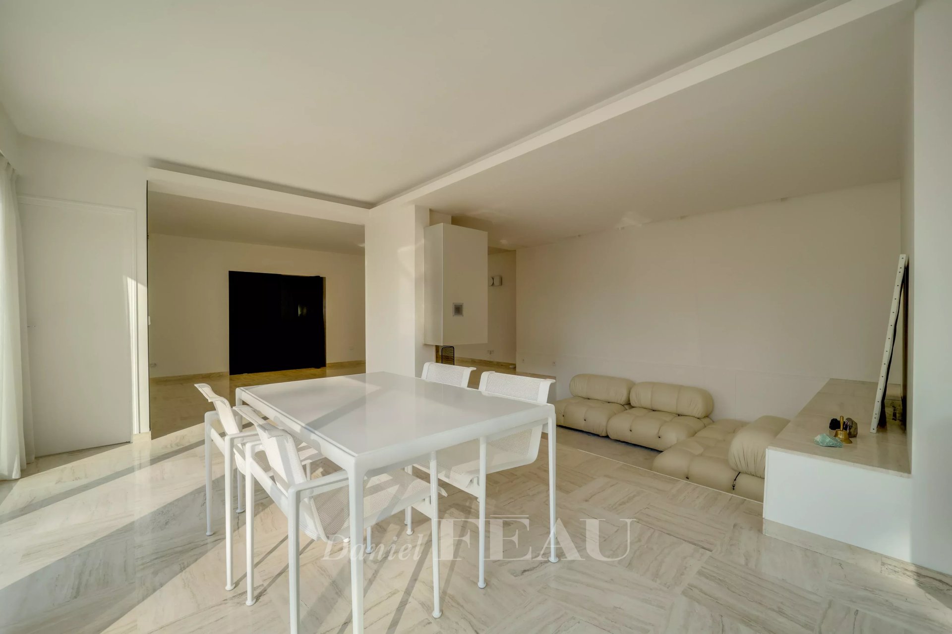 4 Bedroom Villa/Townhouse's Image 5