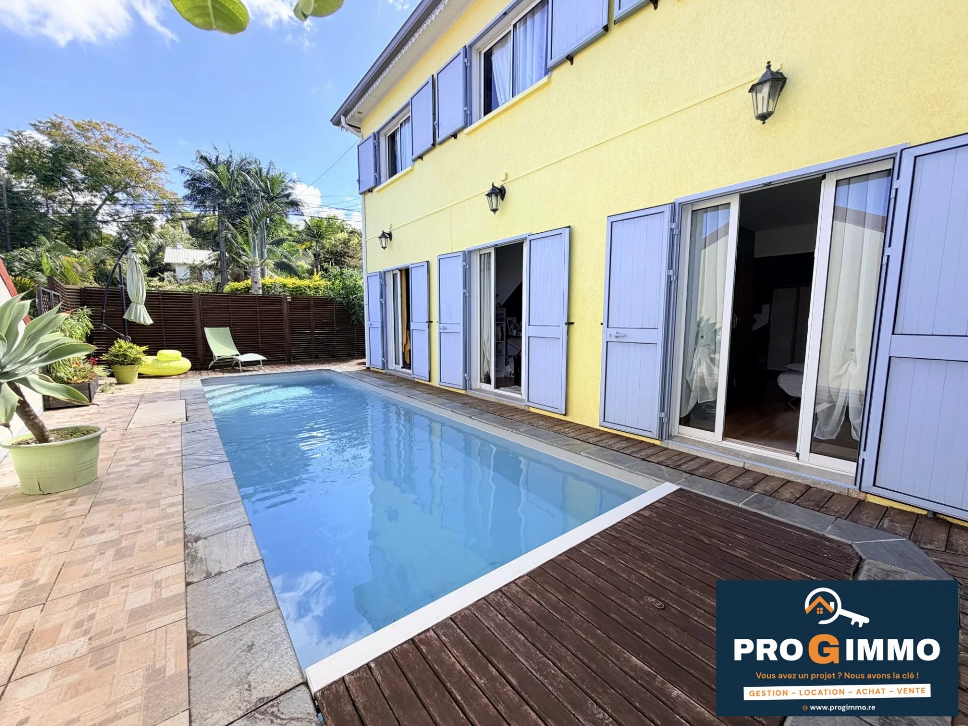 Villa 6 pièces 145 m² avec piscine et vue mer - Le Tampon Bras