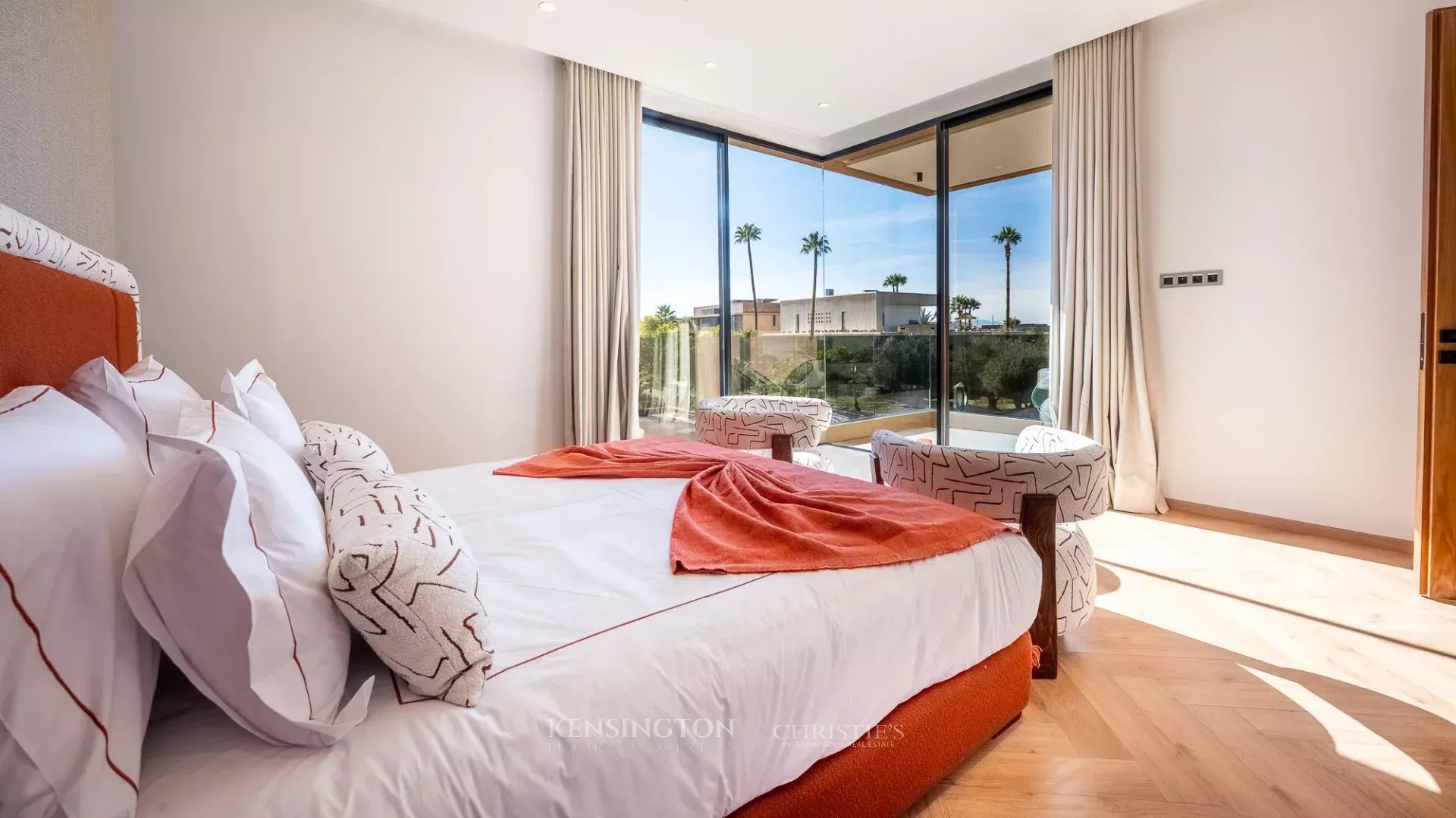 4 Bedroom Villa/Townhouse's Image 23