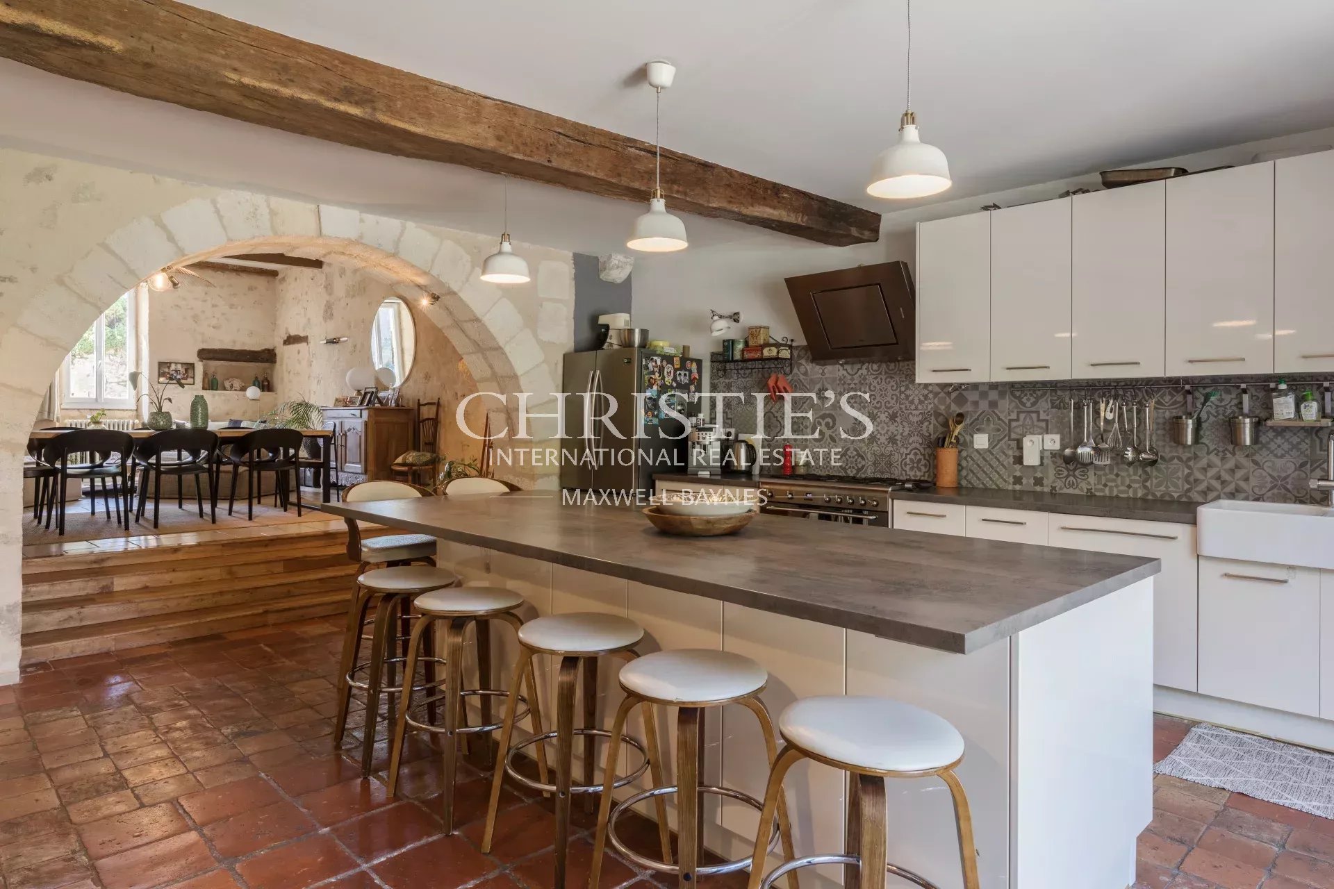 7 Bedroom Villa/Townhouse's Image 5