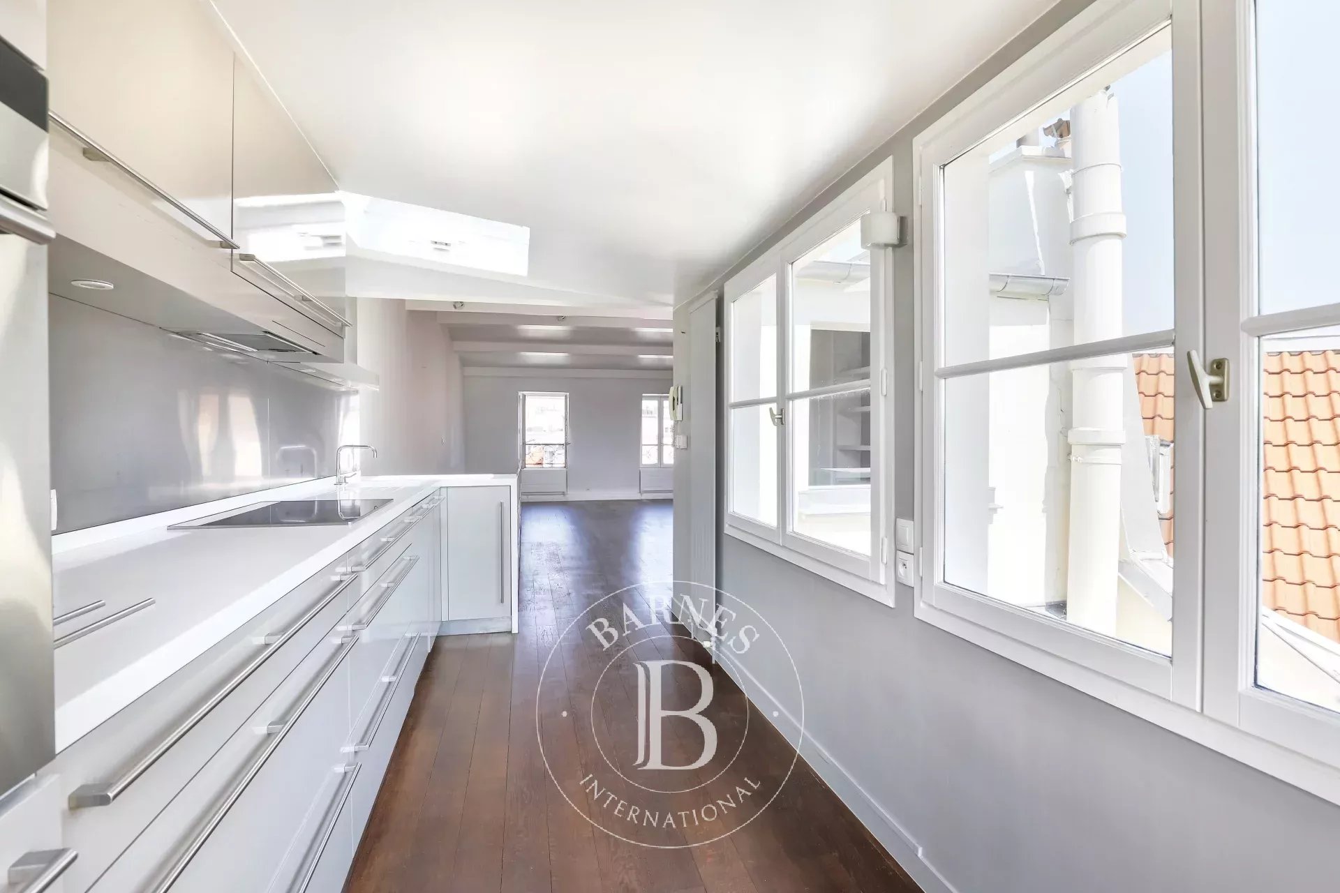 Daire Paris 3ème - picture 5