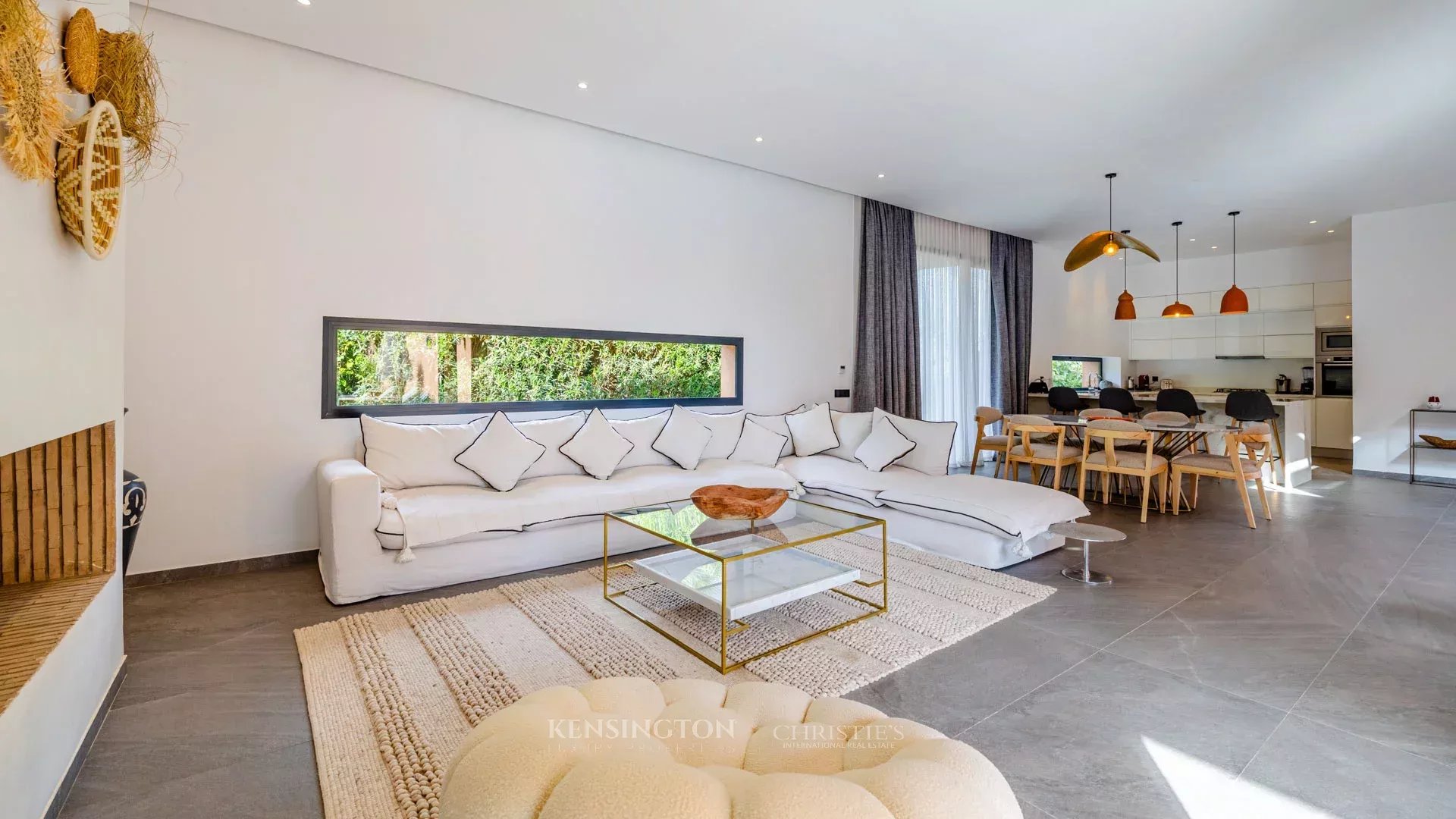 4 Bedroom Villa/Townhouse's Image 10