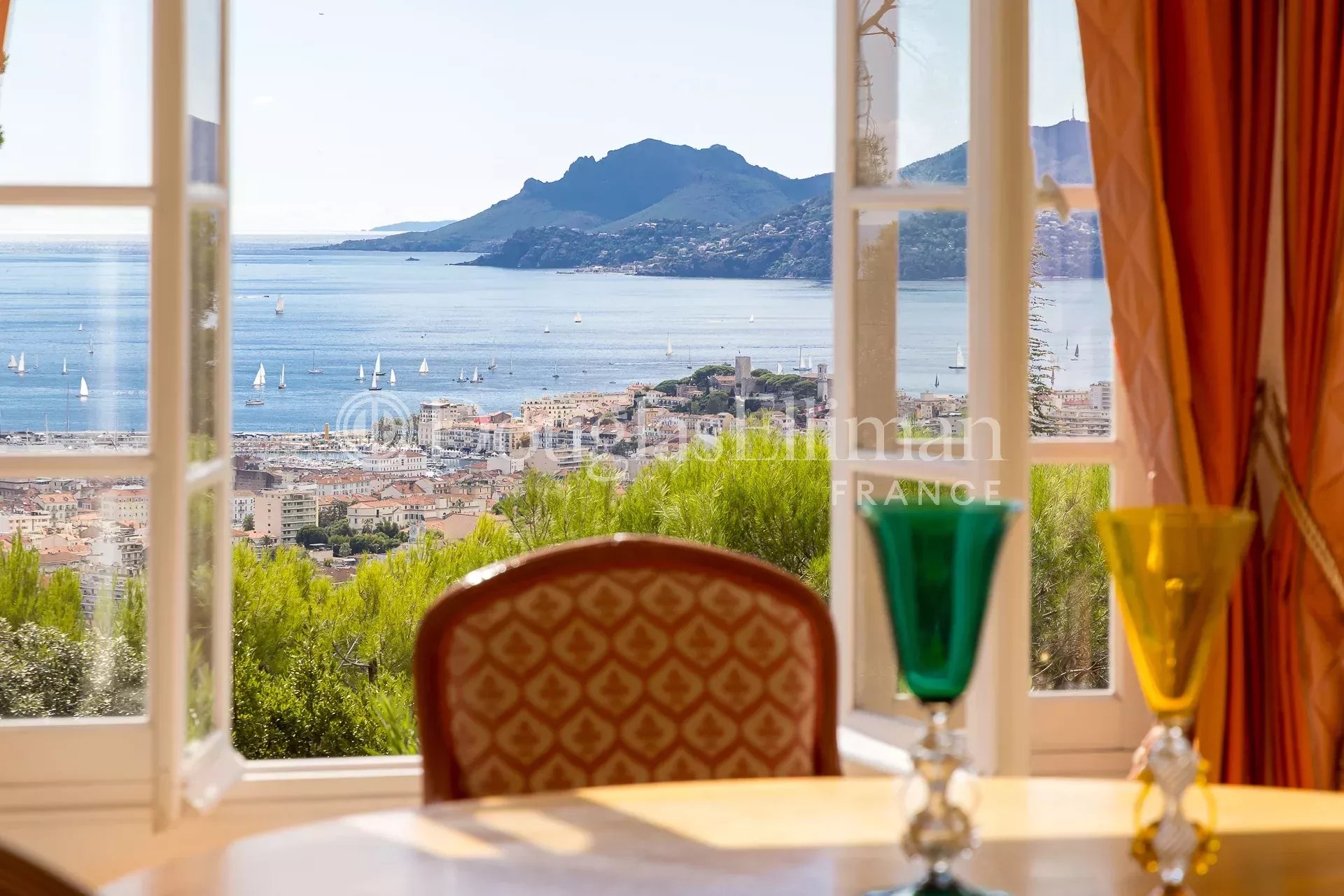 CANNES : Superb Classic Villa with Sea View - Picture n°3