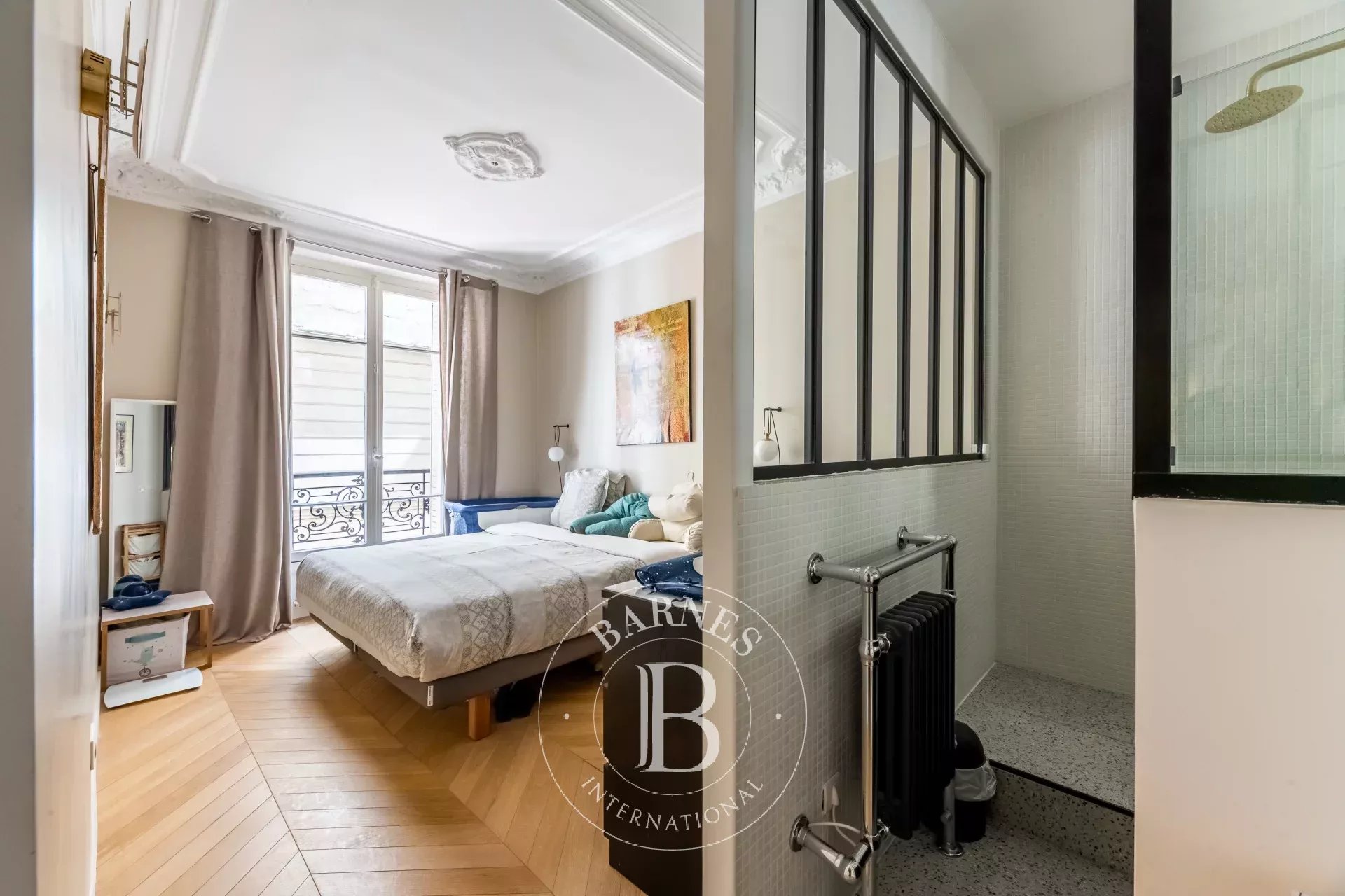 Daire Paris 8ème - picture 6