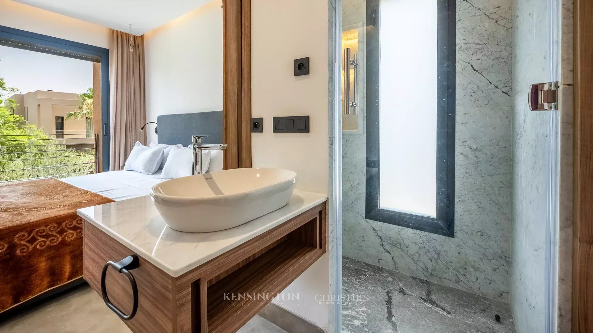 5 Bedroom Villa/Townhouse's Image 16
