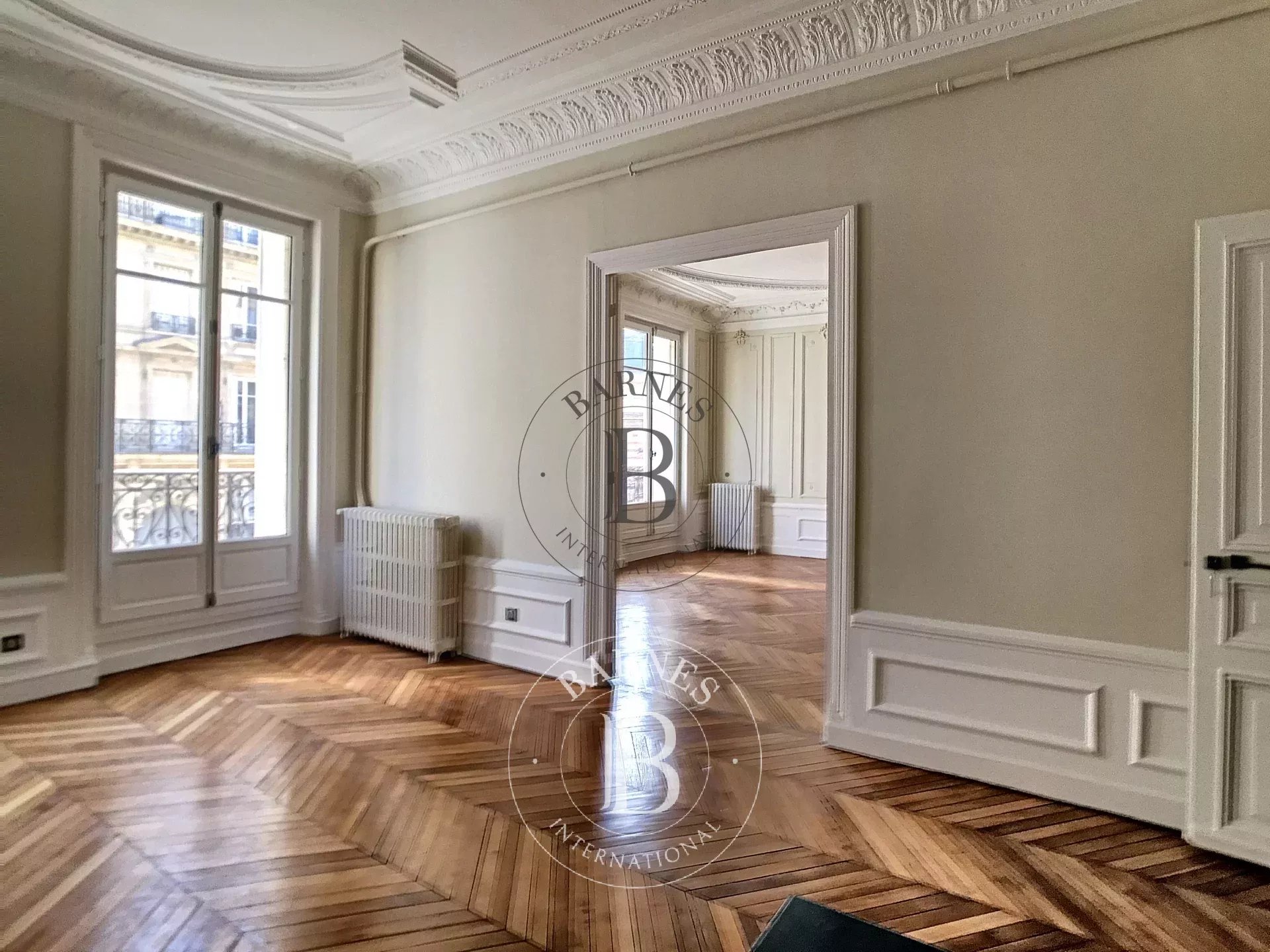 Daire Paris 8ème - picture 4