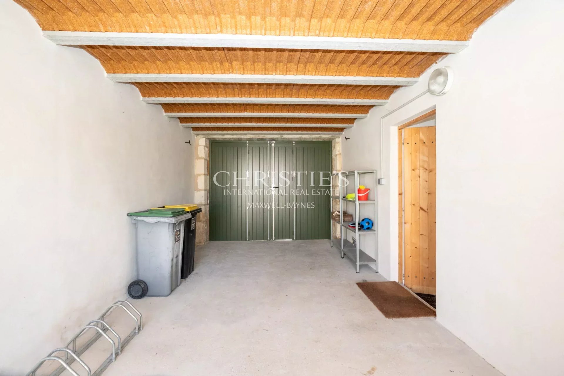 4 Bedroom Villa/Townhouse's Image 12