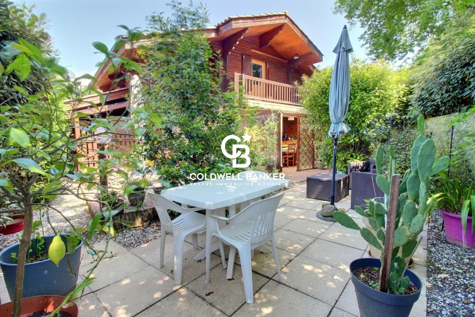 Agence immobilière de Silver Coast Int. Realty