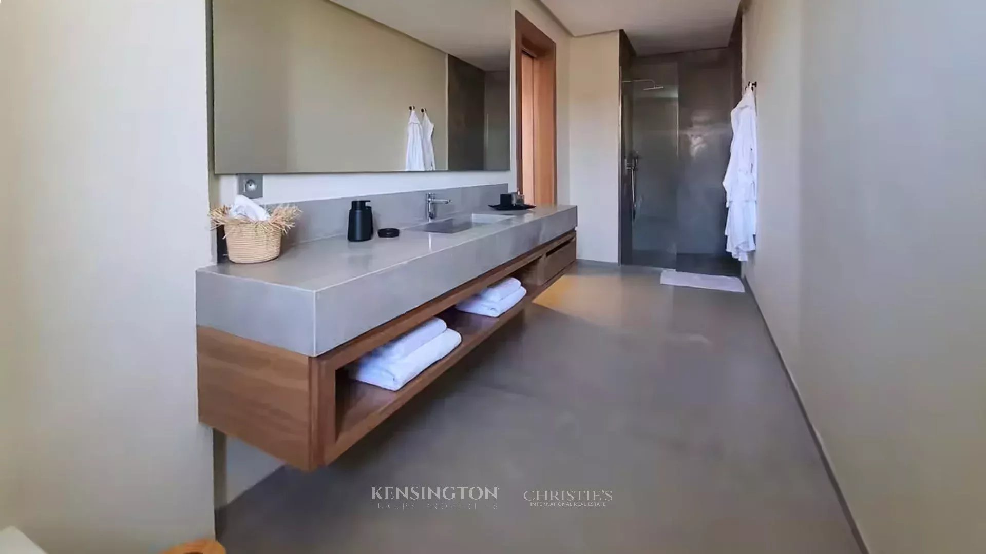 4 Bedroom Villa/Townhouse's Image 13