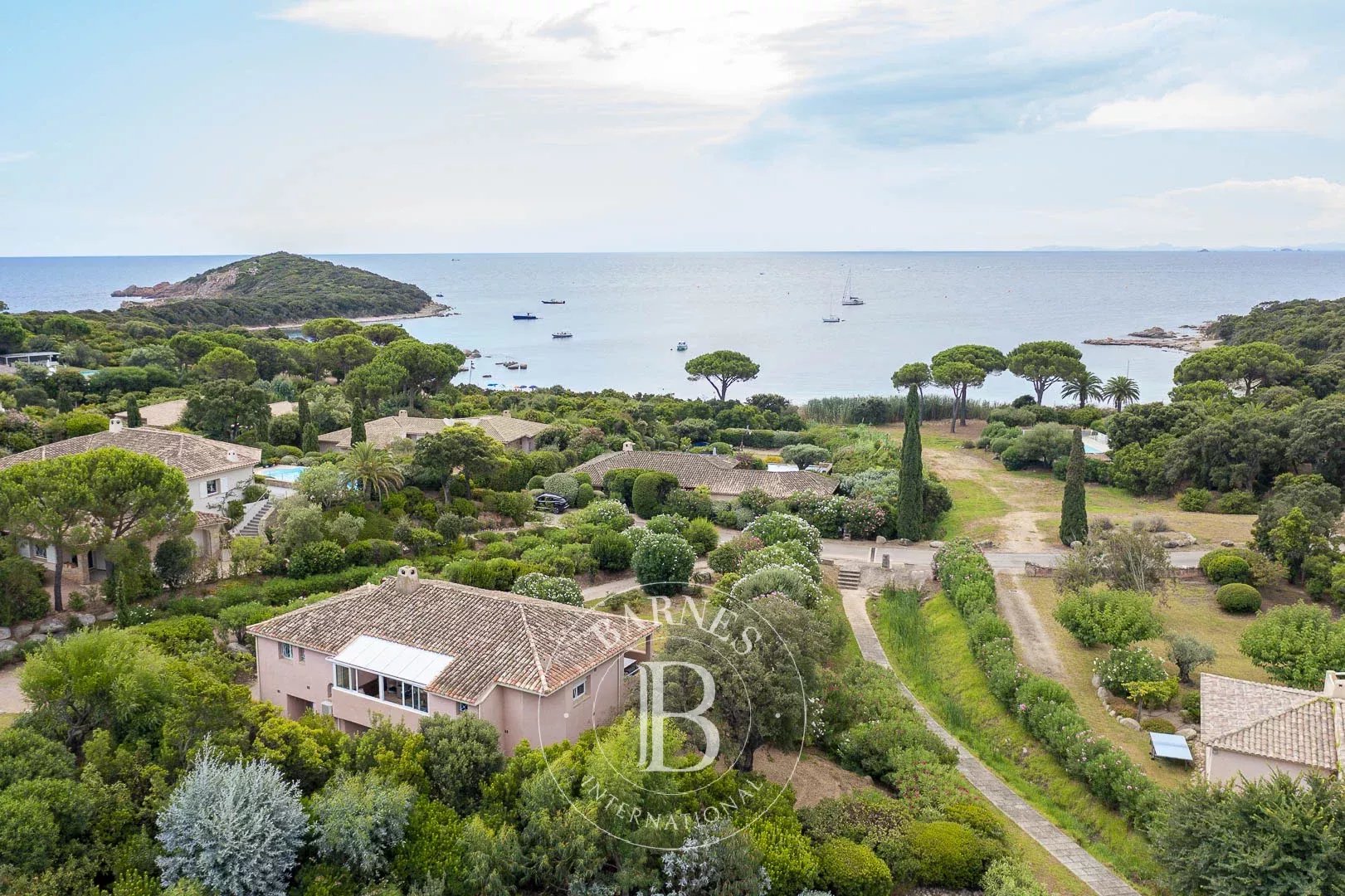 Villa Sainte-Lucie-de-Porto-Vecchio  -  ref 86796964 (picture 2)