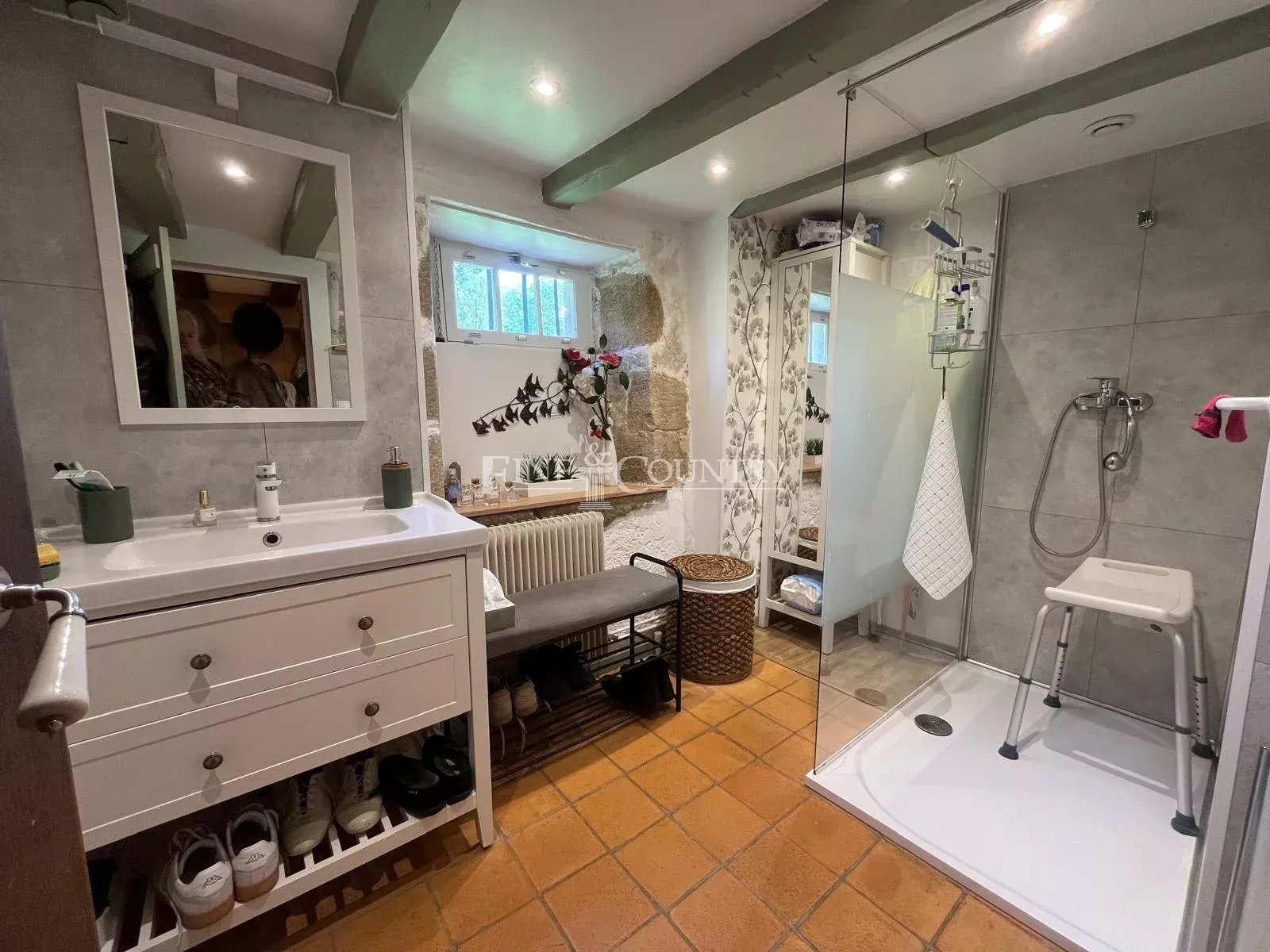 Photo of House for sale in Charente, near Dordogne