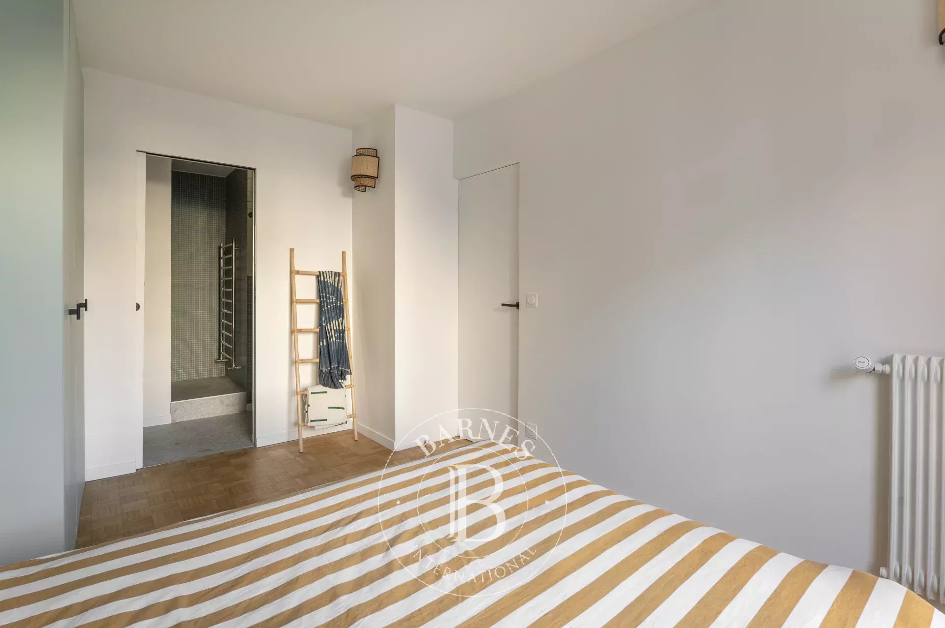 Daire Paris 9ème - picture 15