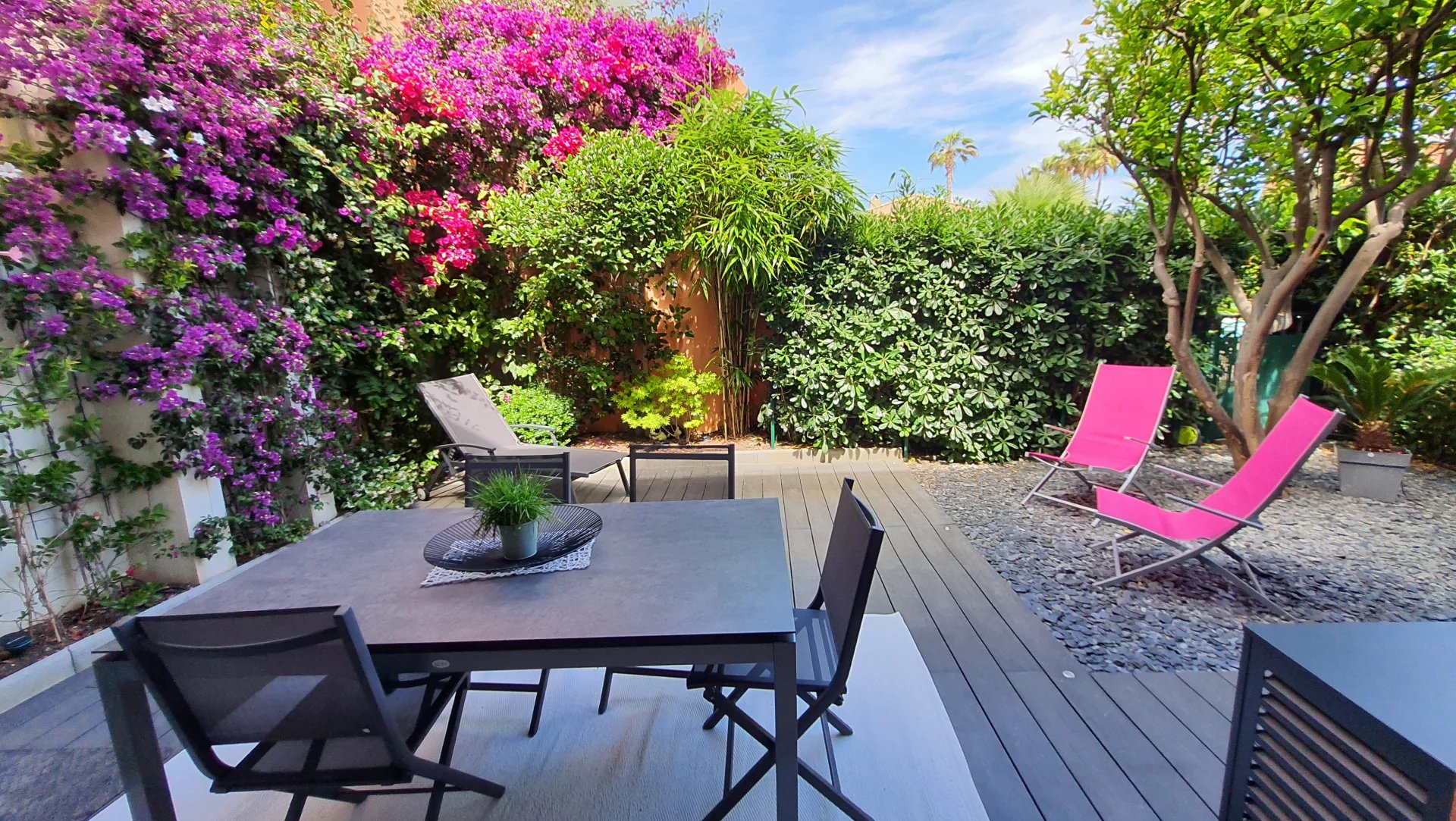 Terrasse et Jardin aménagée, clos