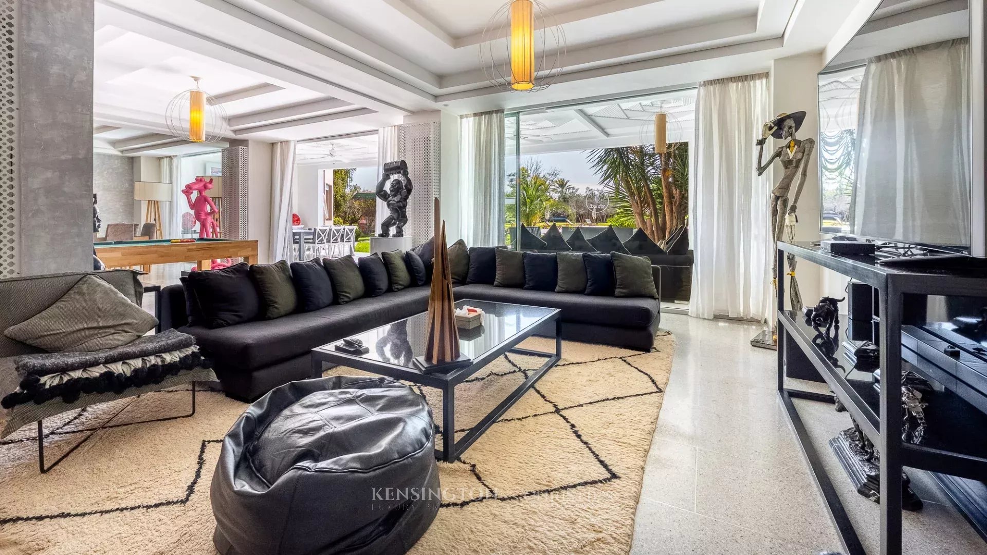 9 Bedroom Villa/Townhouse's Image 3