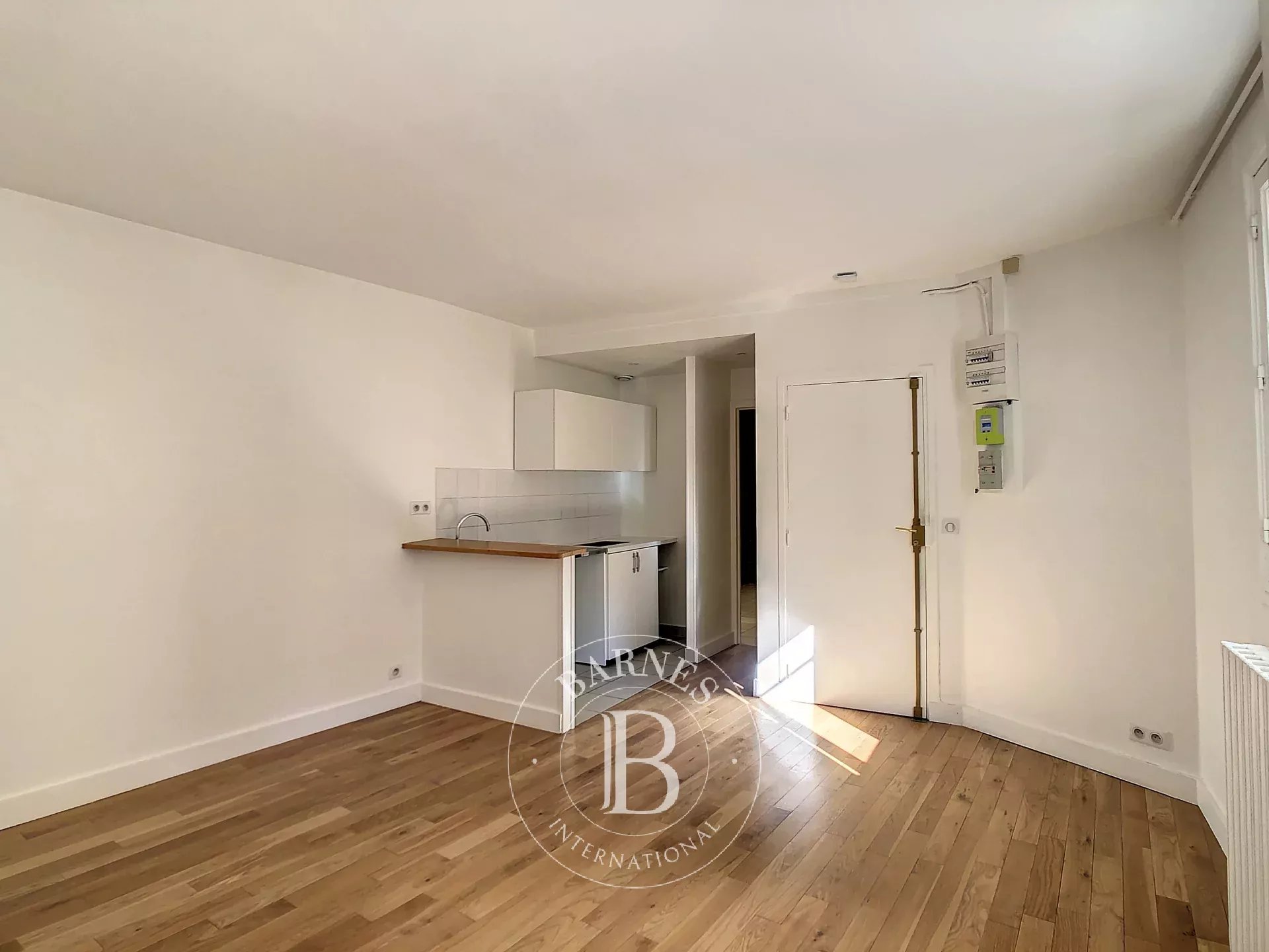 Stüdyo Paris 16ème