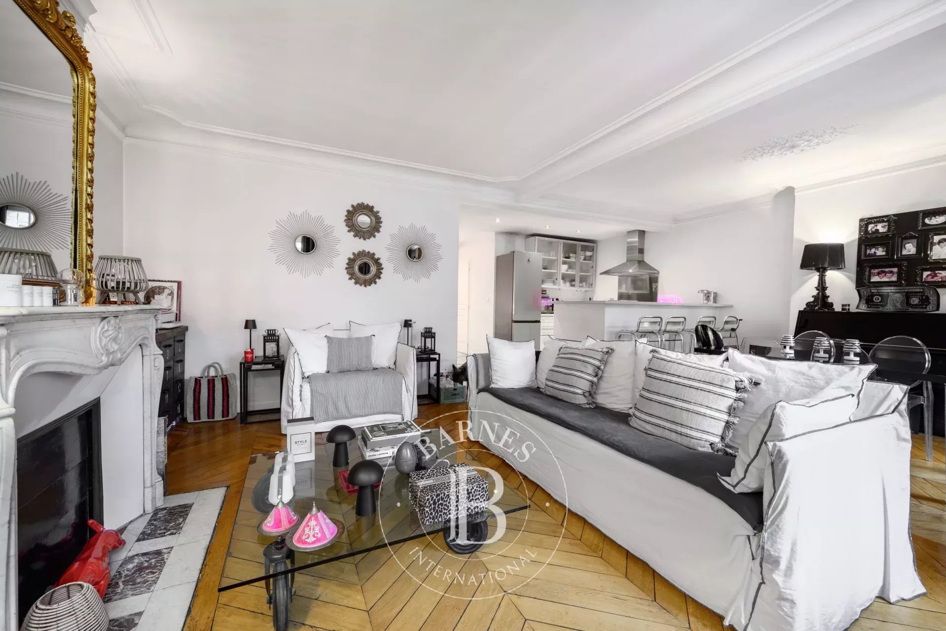 Daire Paris 8ème - picture 7