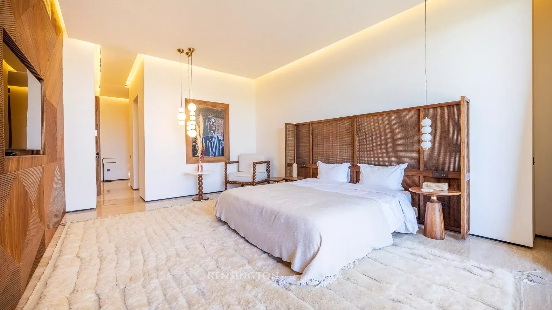 6 Bedroom Villa/Townhouse's Image 16