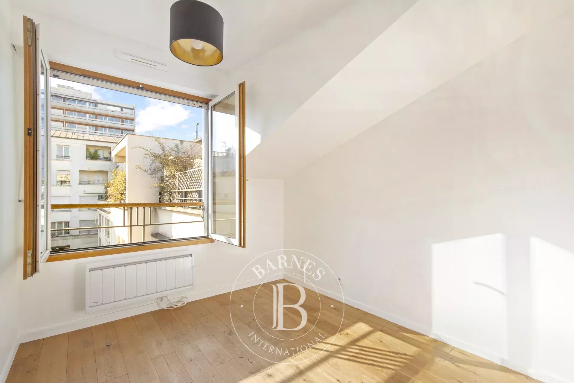 Daire Paris 11ème - picture 12