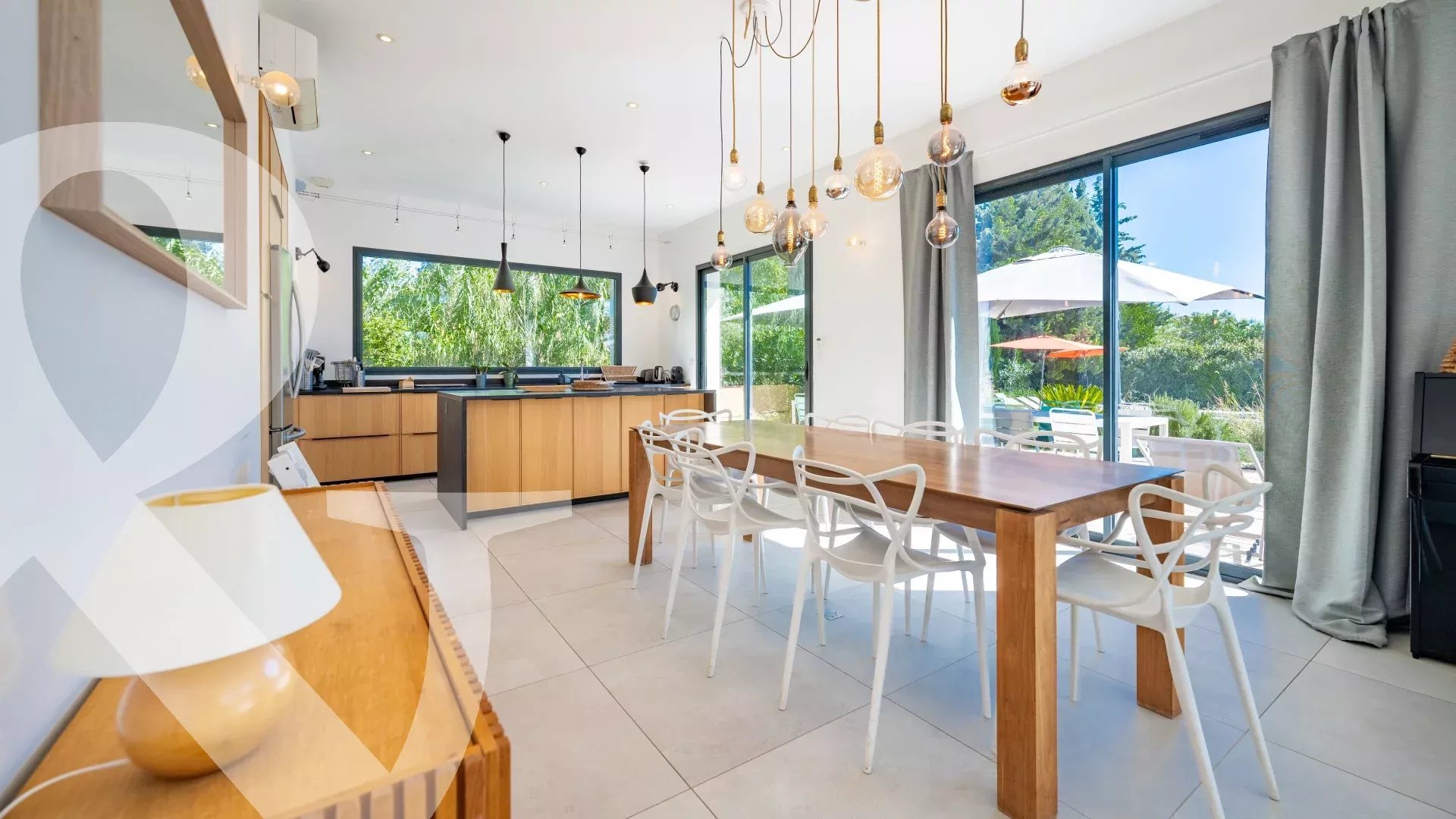 BELLE MAISON AU PARADOU