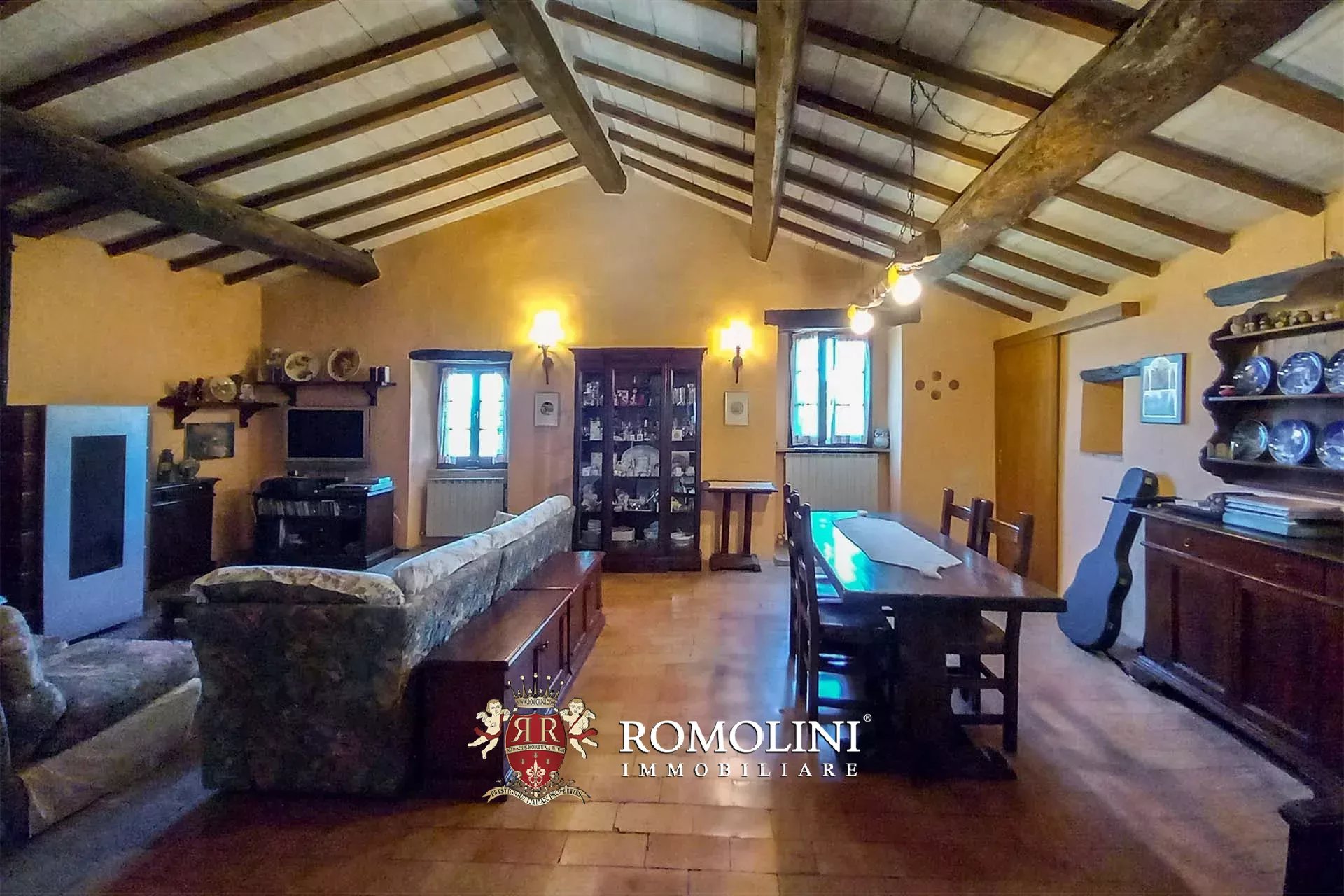 10 Bedroom Villa/Townhouse's Image 39