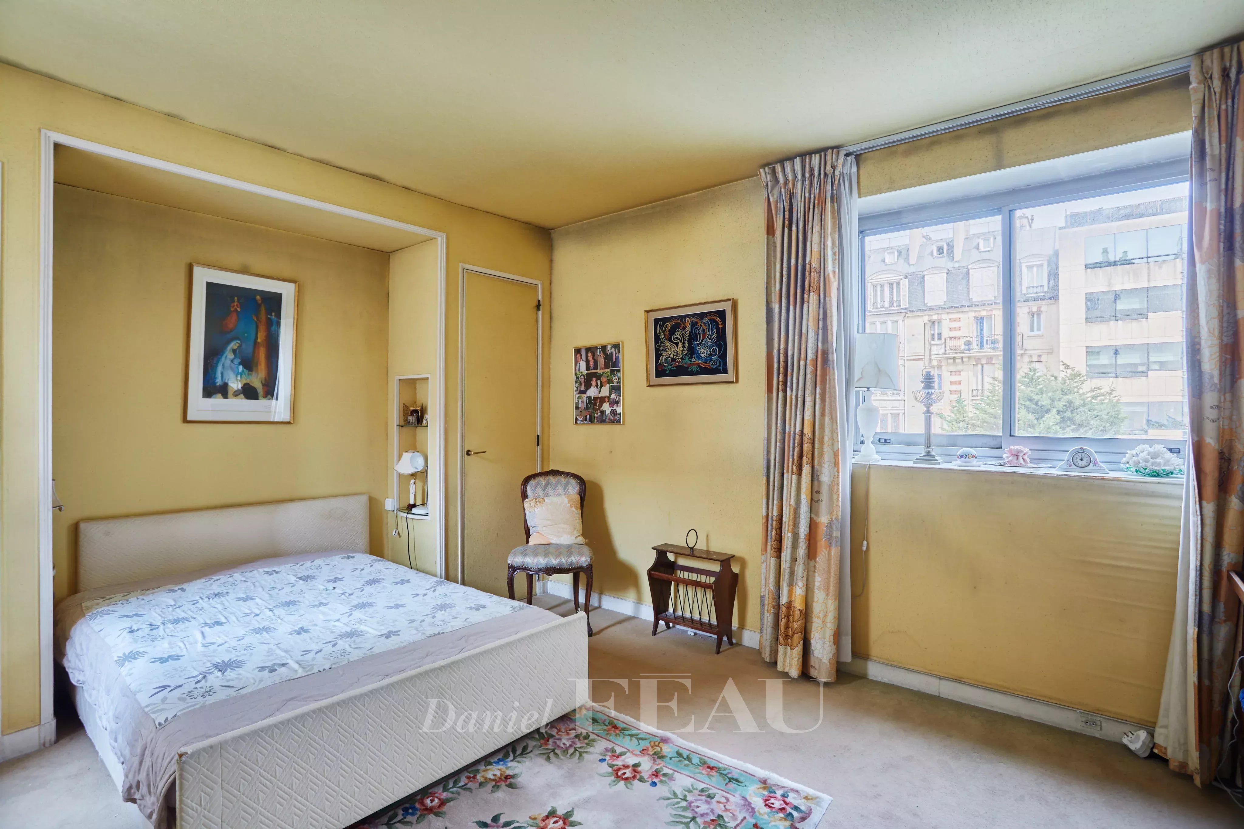 Sale Apartment Paris 7th