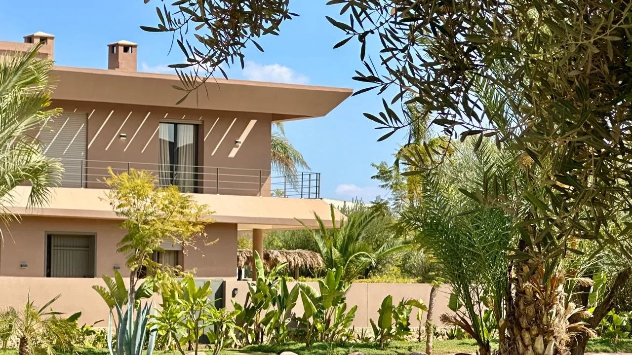 location longue durée, villa meublée chaleureuse, Golf d'Amelkis