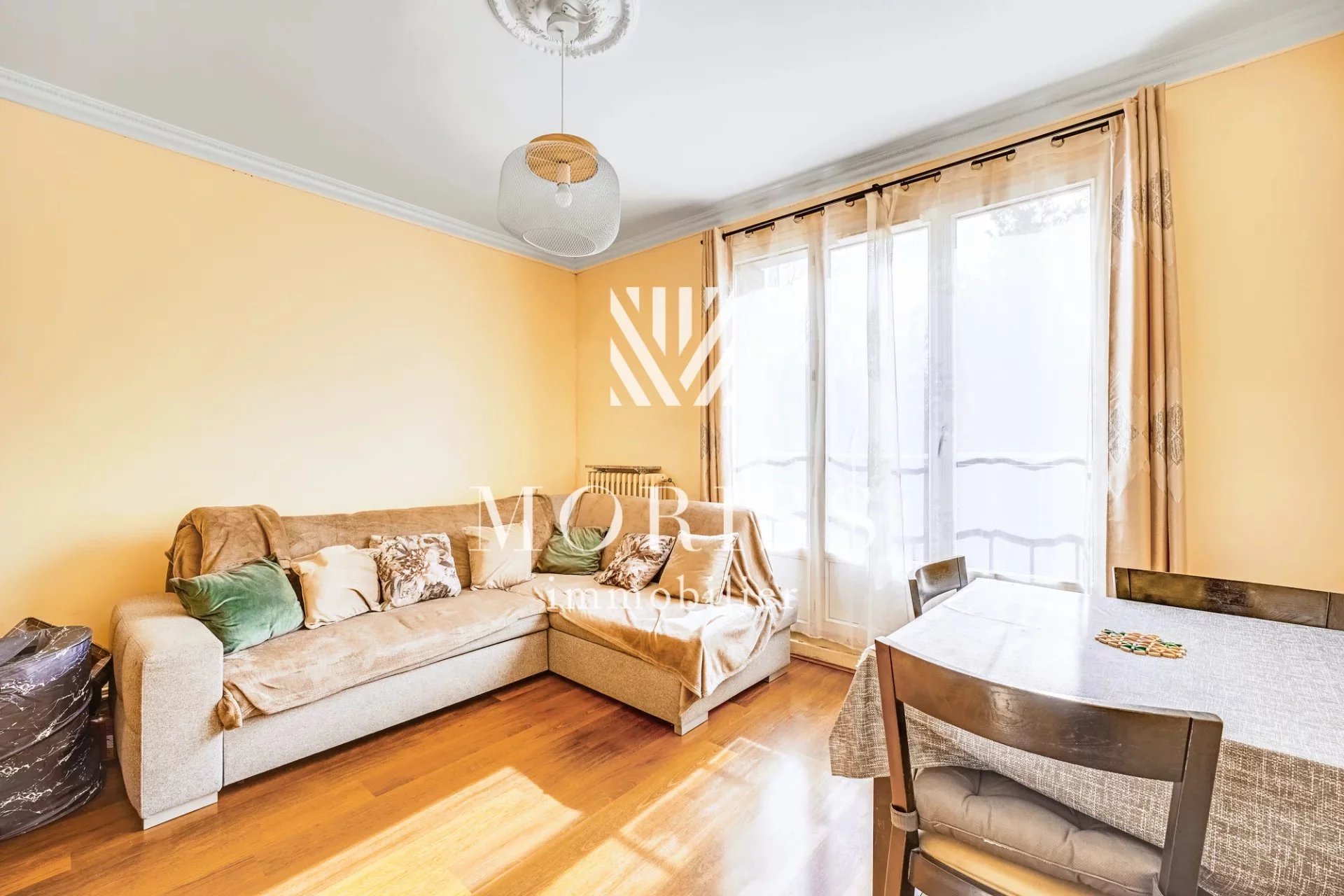 APPARTEMENT 2 PIÈCES / 45M2 / MAIRIE DE SAINT-OUEN - Image Array
