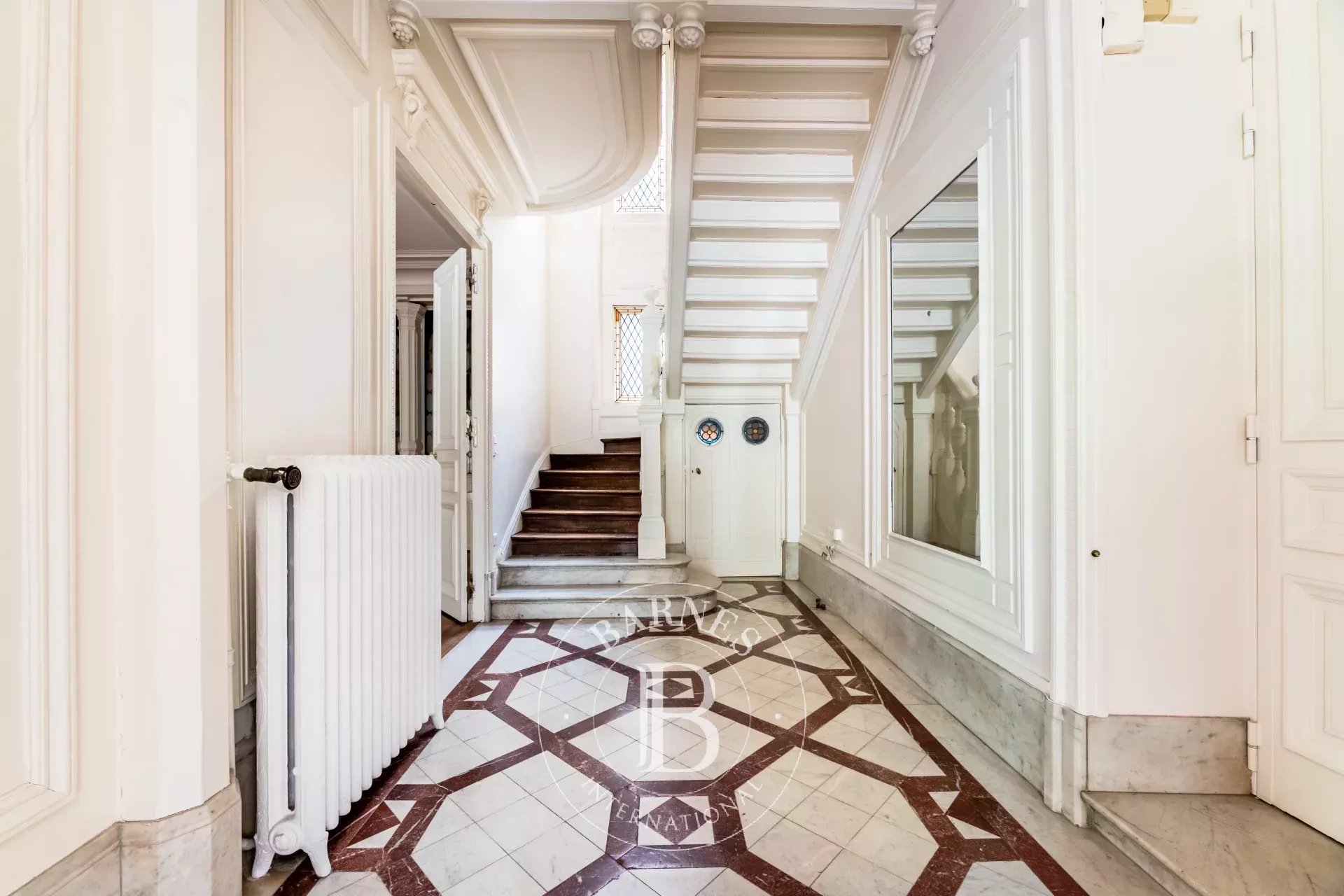 Daire Paris 8ème - picture 8