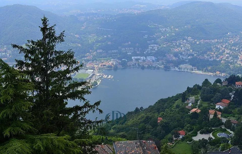 Villa Brunate - picture 29