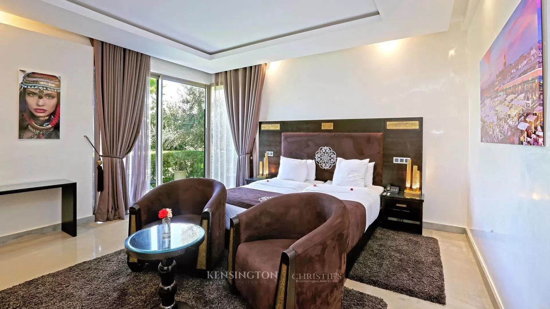 6 Bedroom Villa/Townhouse's Image 32