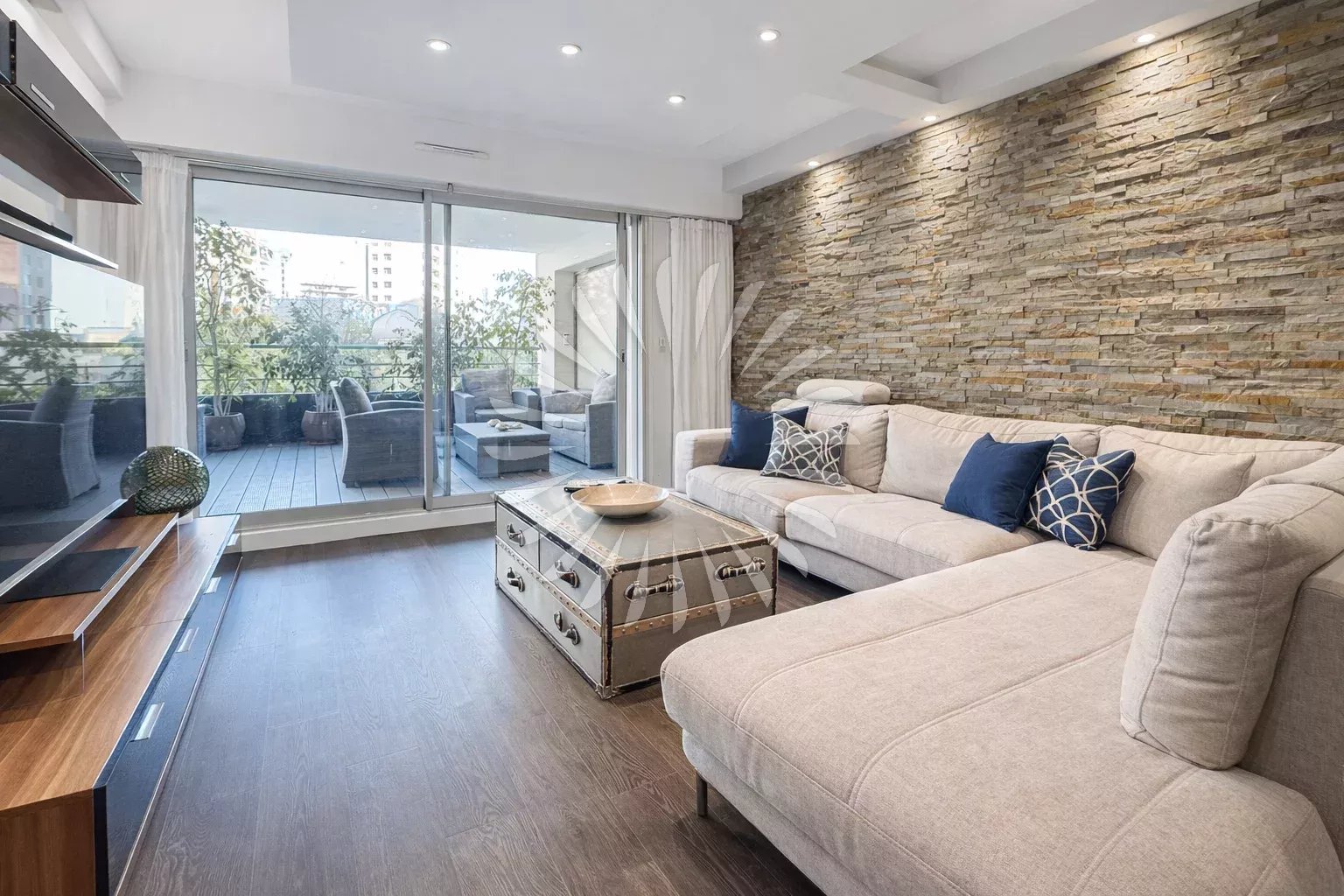 Avant Scène - Beausoleil