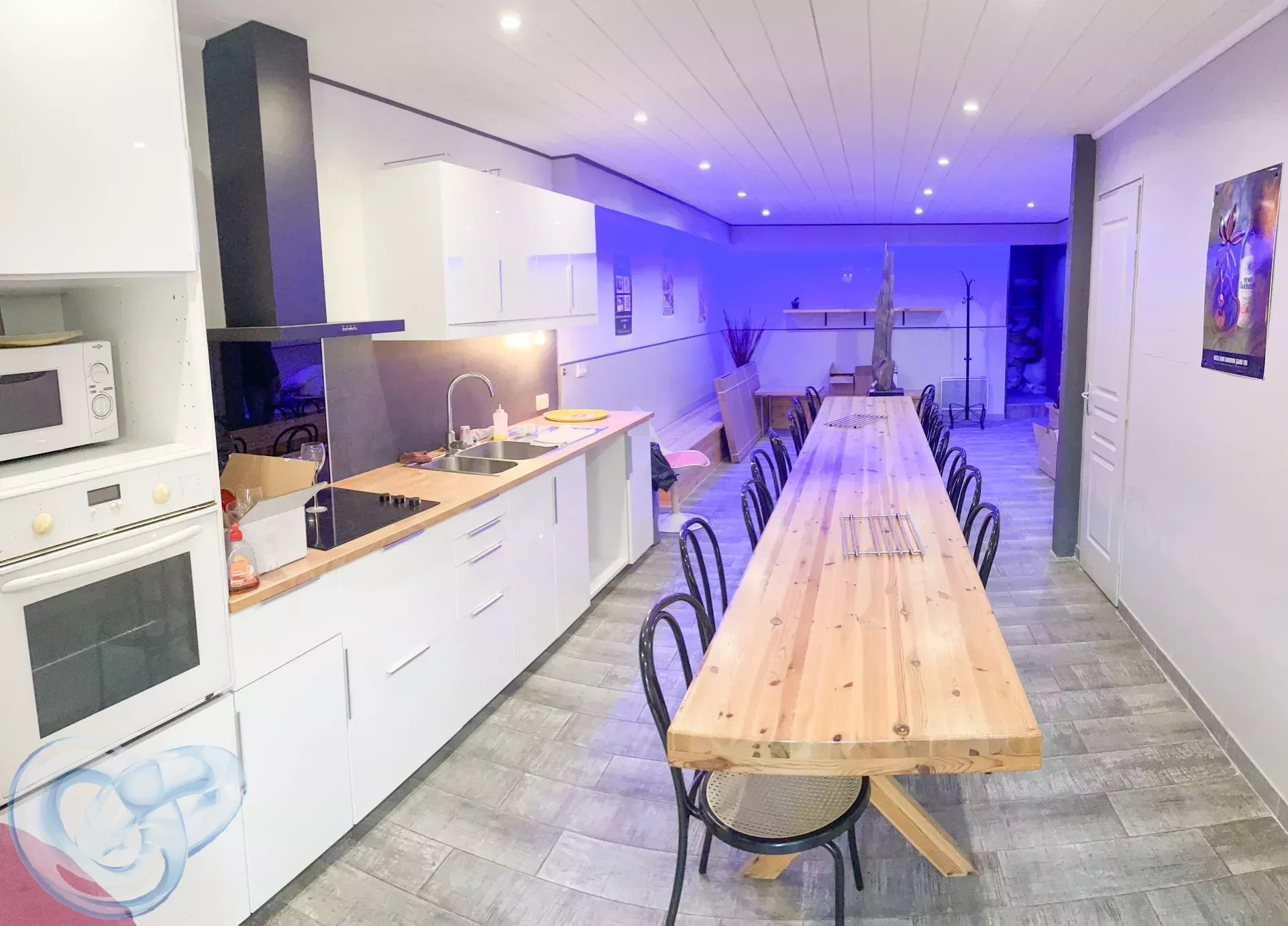 Agence immobilière de 