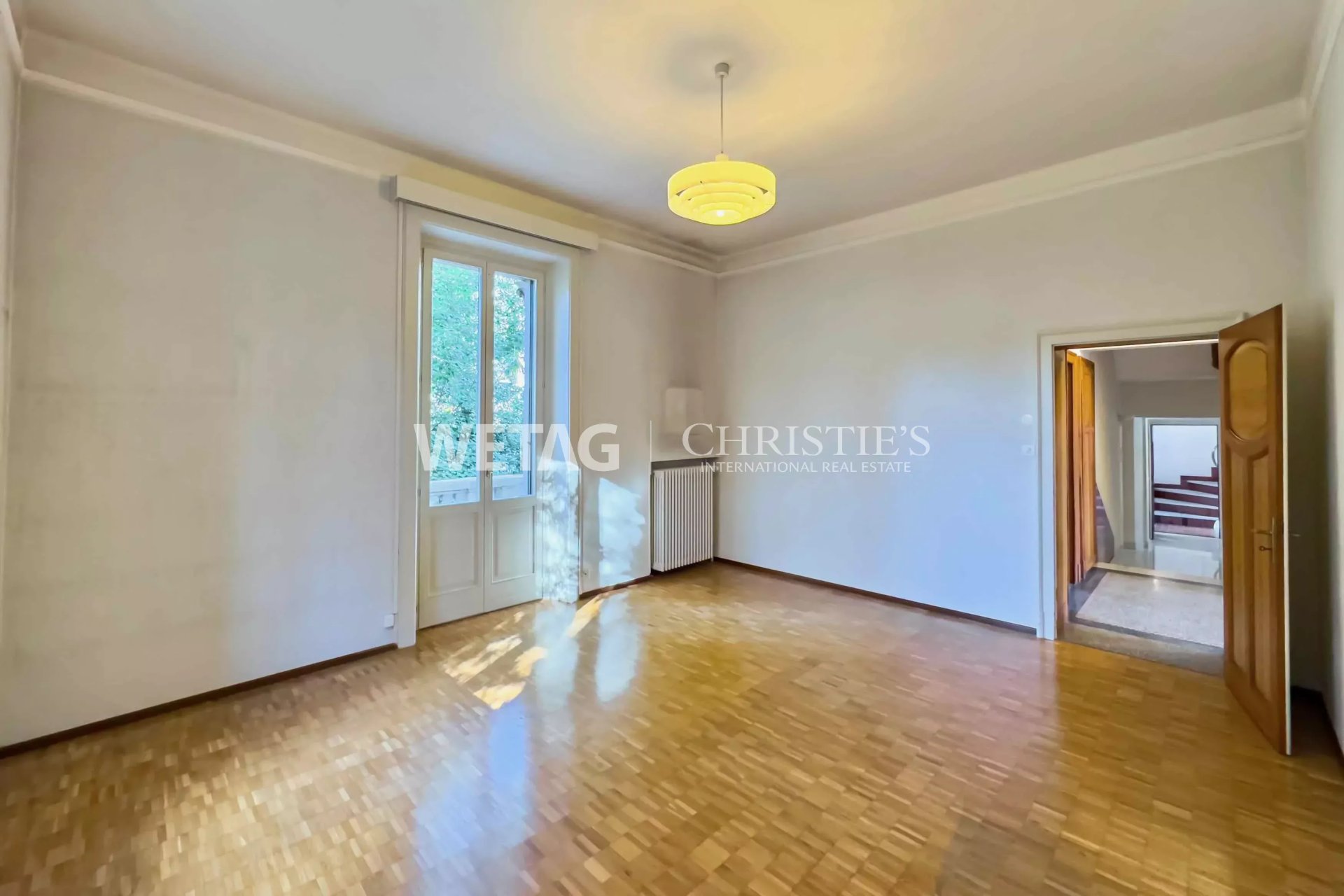 7 Bedroom Villa/Townhouse's Image 4