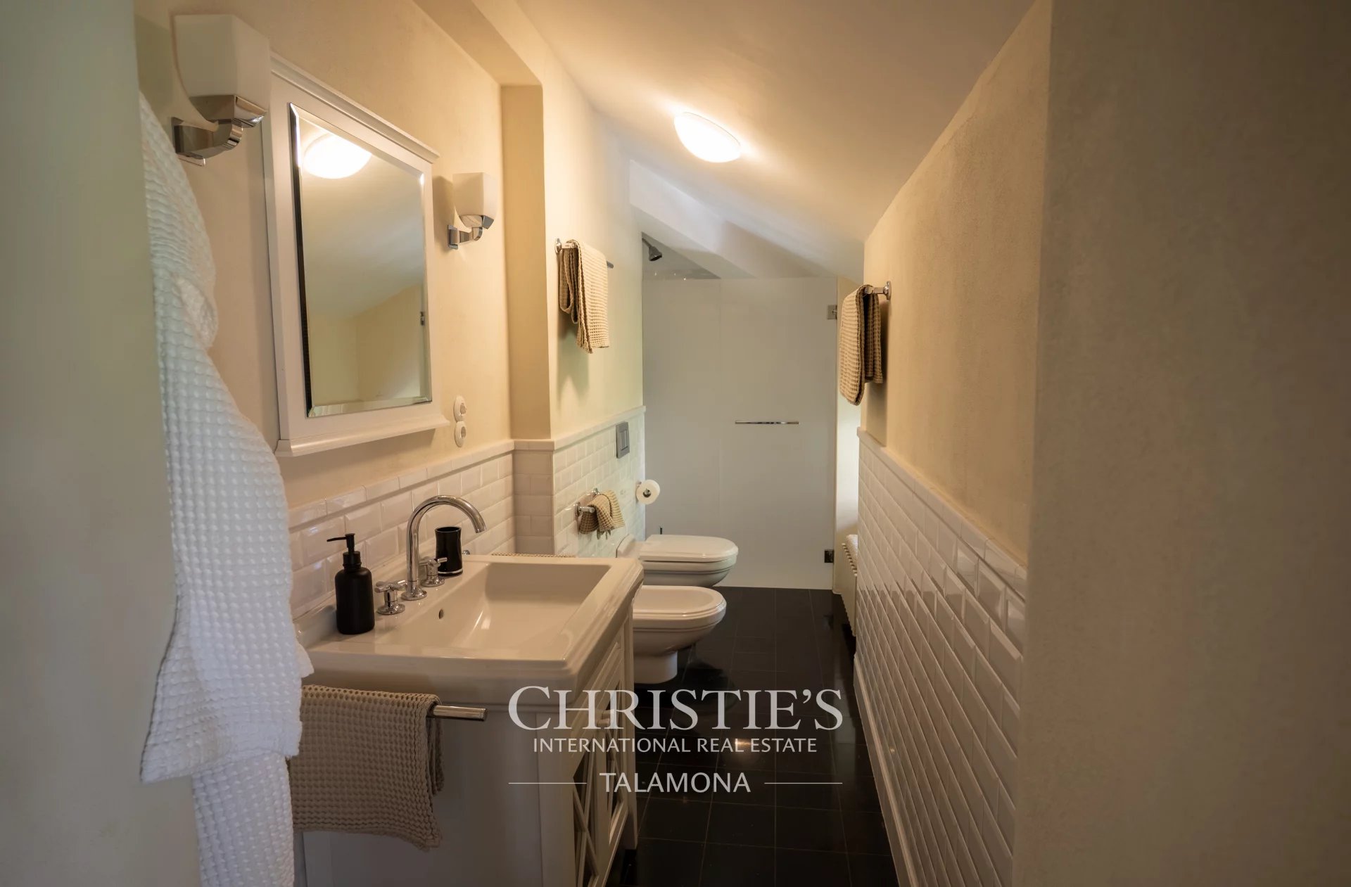 Villa/Townhouse's Image 35