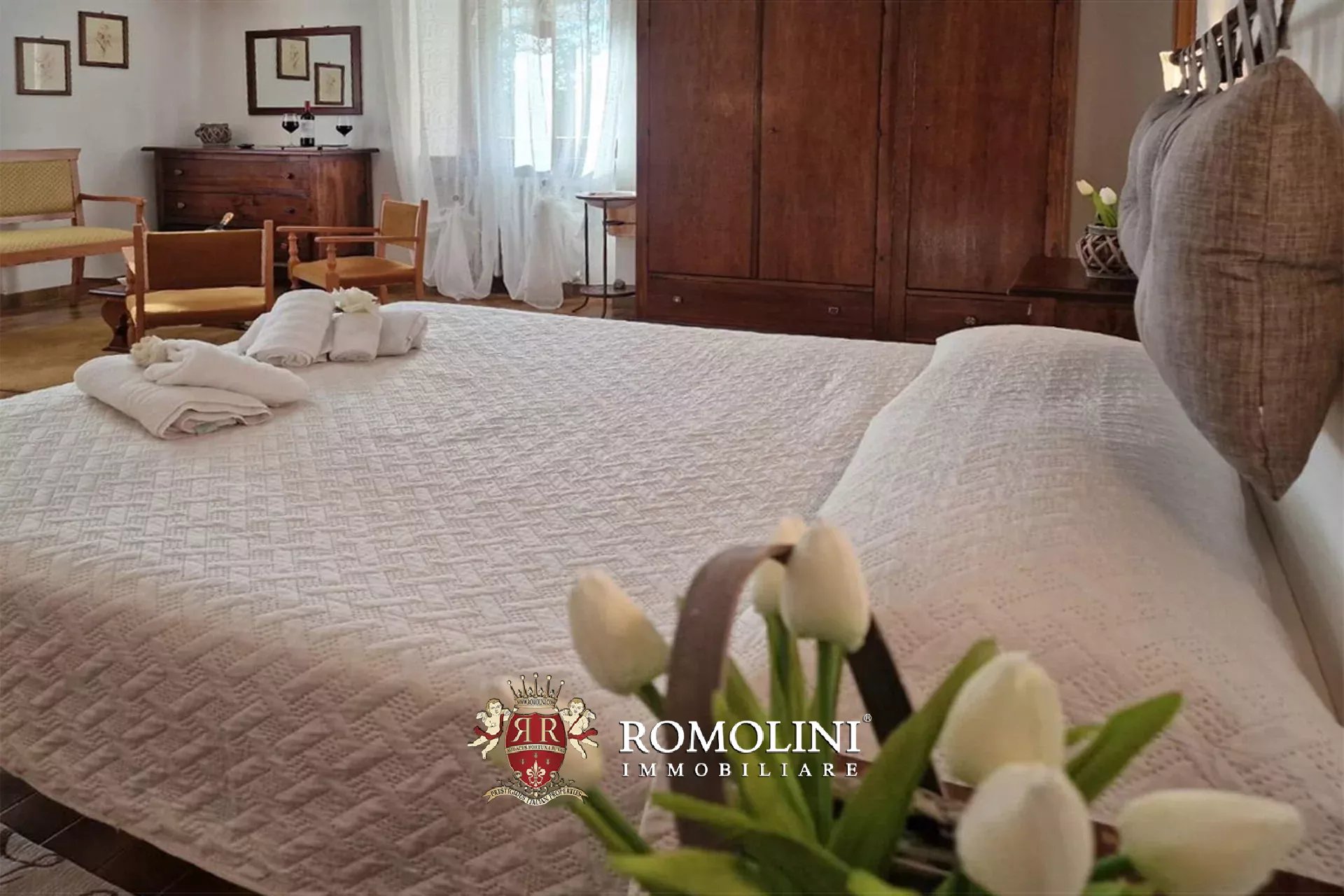 11 Bedroom Villa/Townhouse's Image 20