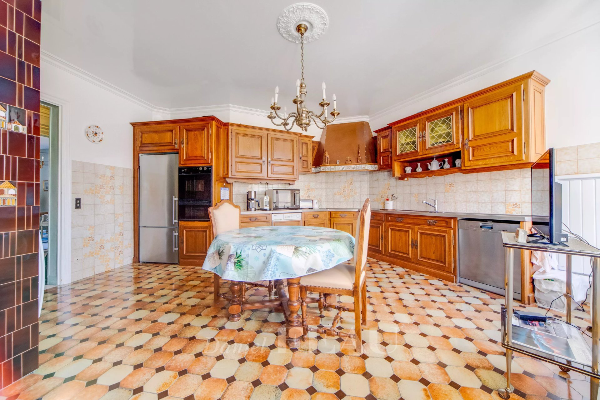 4 Bedroom Apartment/Flat's Image 5