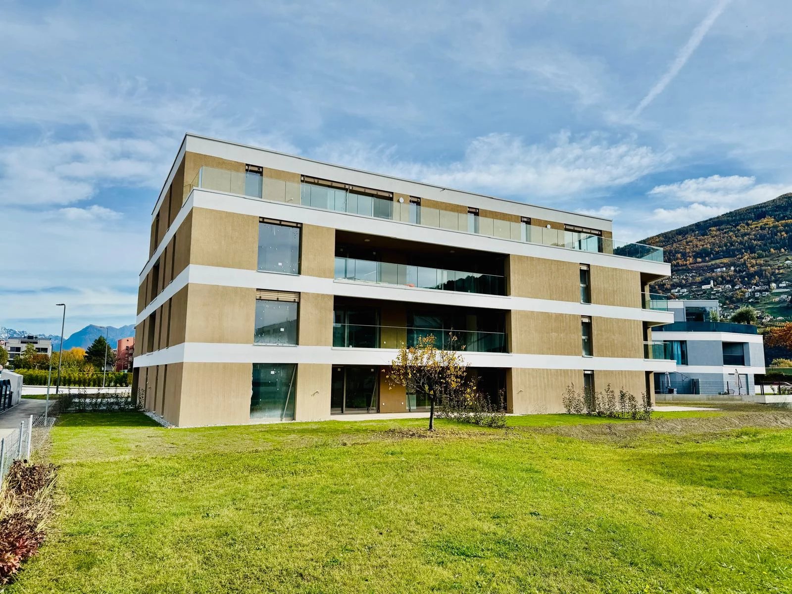 Opportunité - 2.5 pièces avec jardin neuf