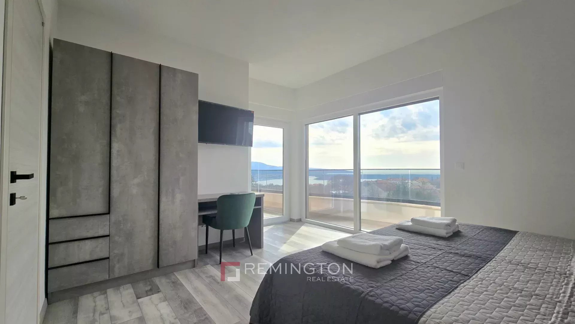 3 Bedroom Villa/Townhouse's Image 7