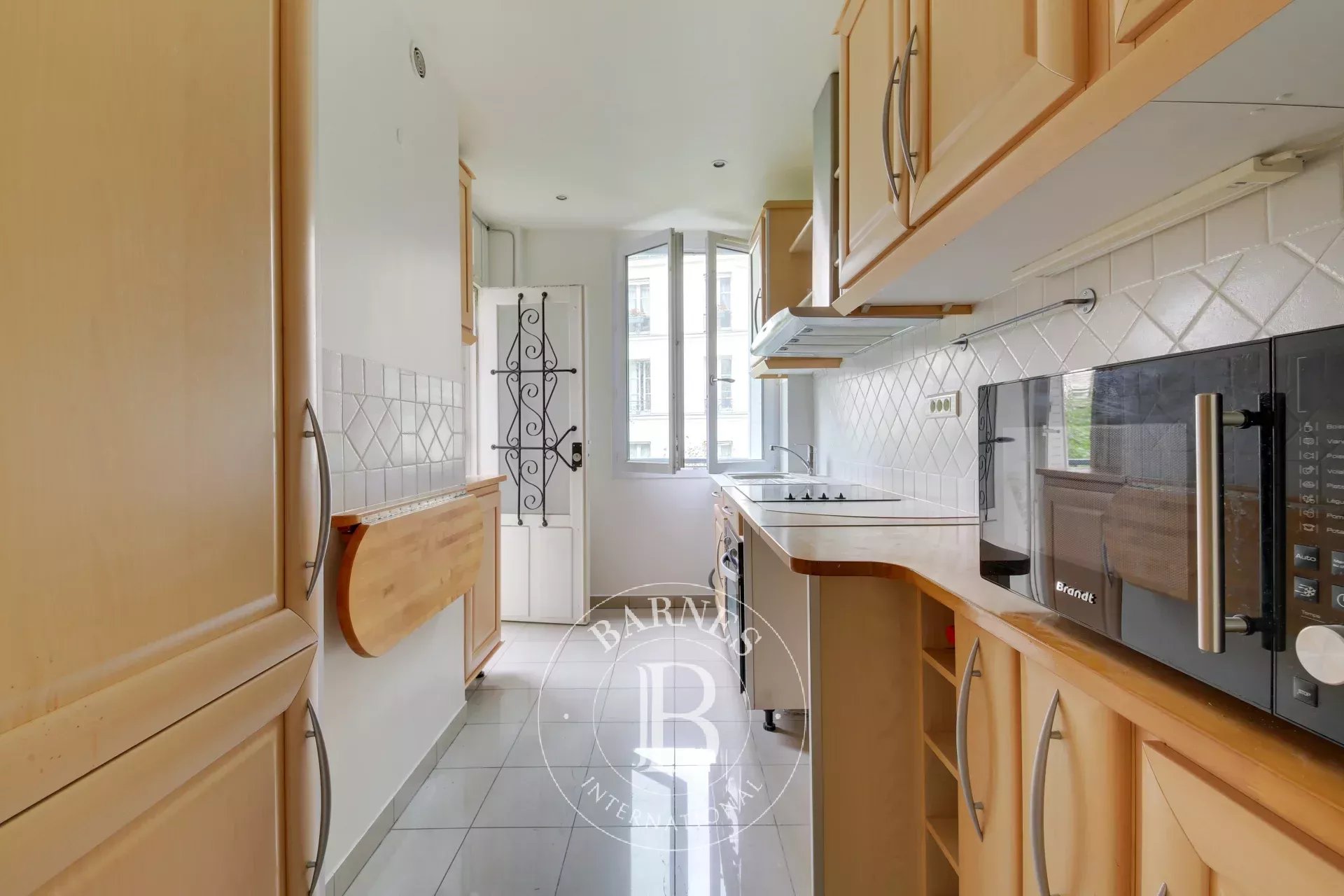 Daire Paris 7ème - picture 7