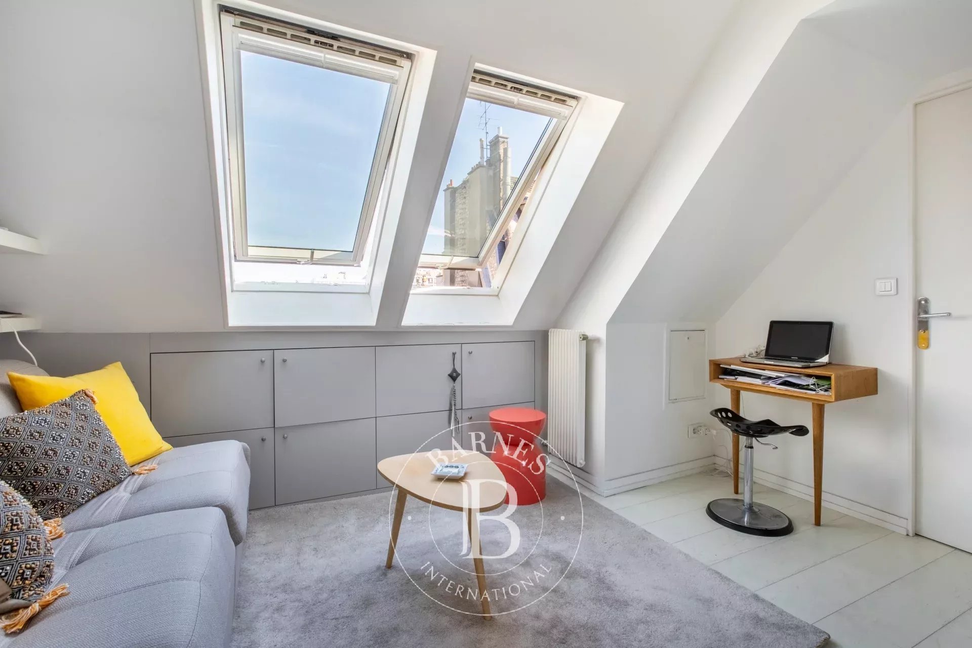 Daire Paris 4ème - picture 15