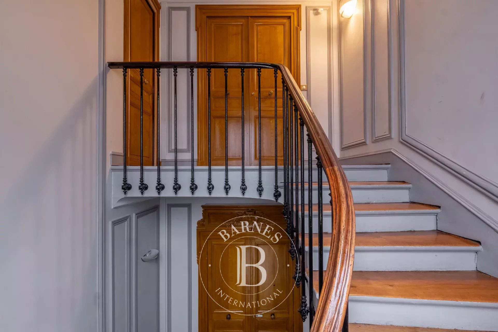 Daire Paris 6ème - picture 13