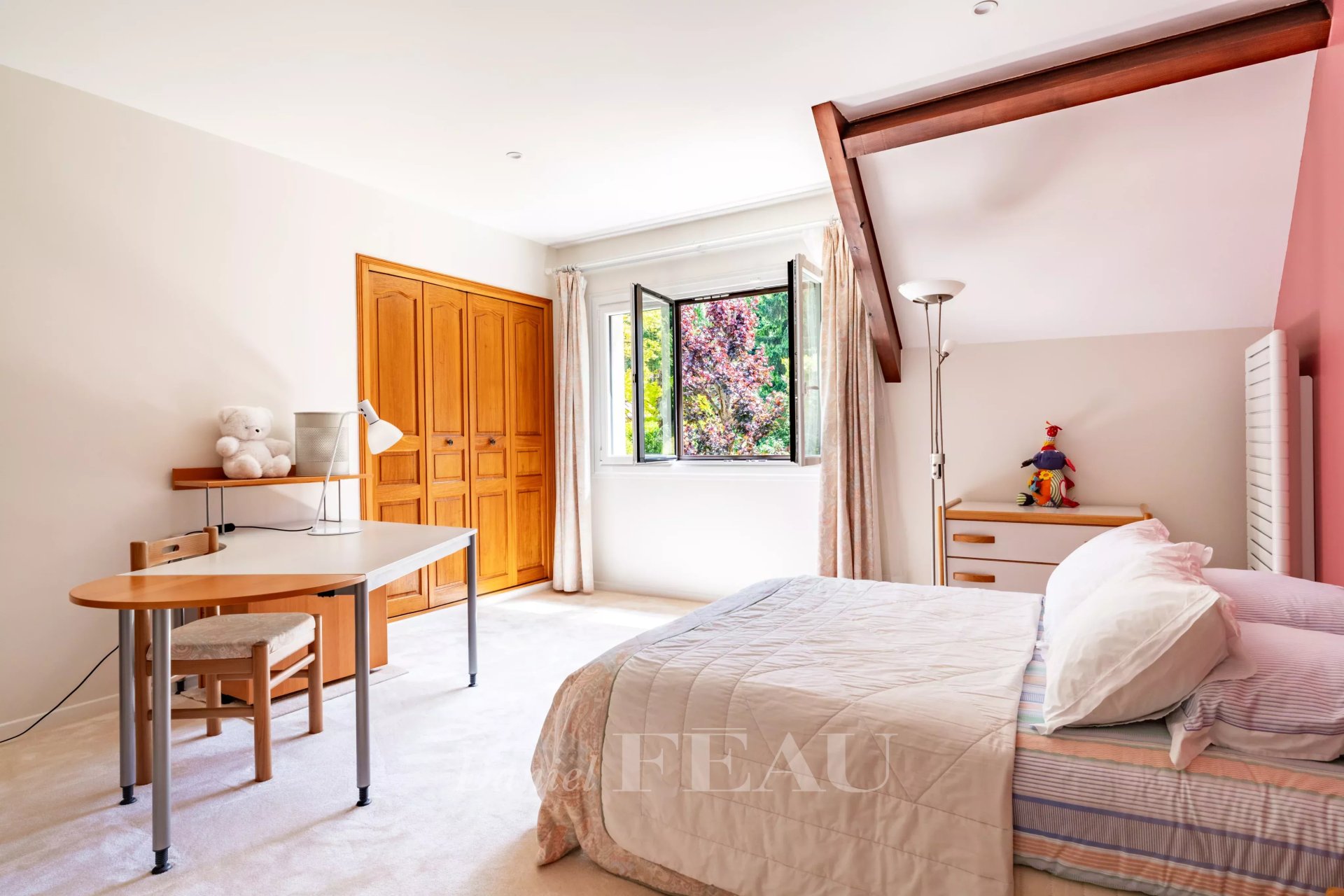 5 Bedroom Villa/Townhouse's Image 11